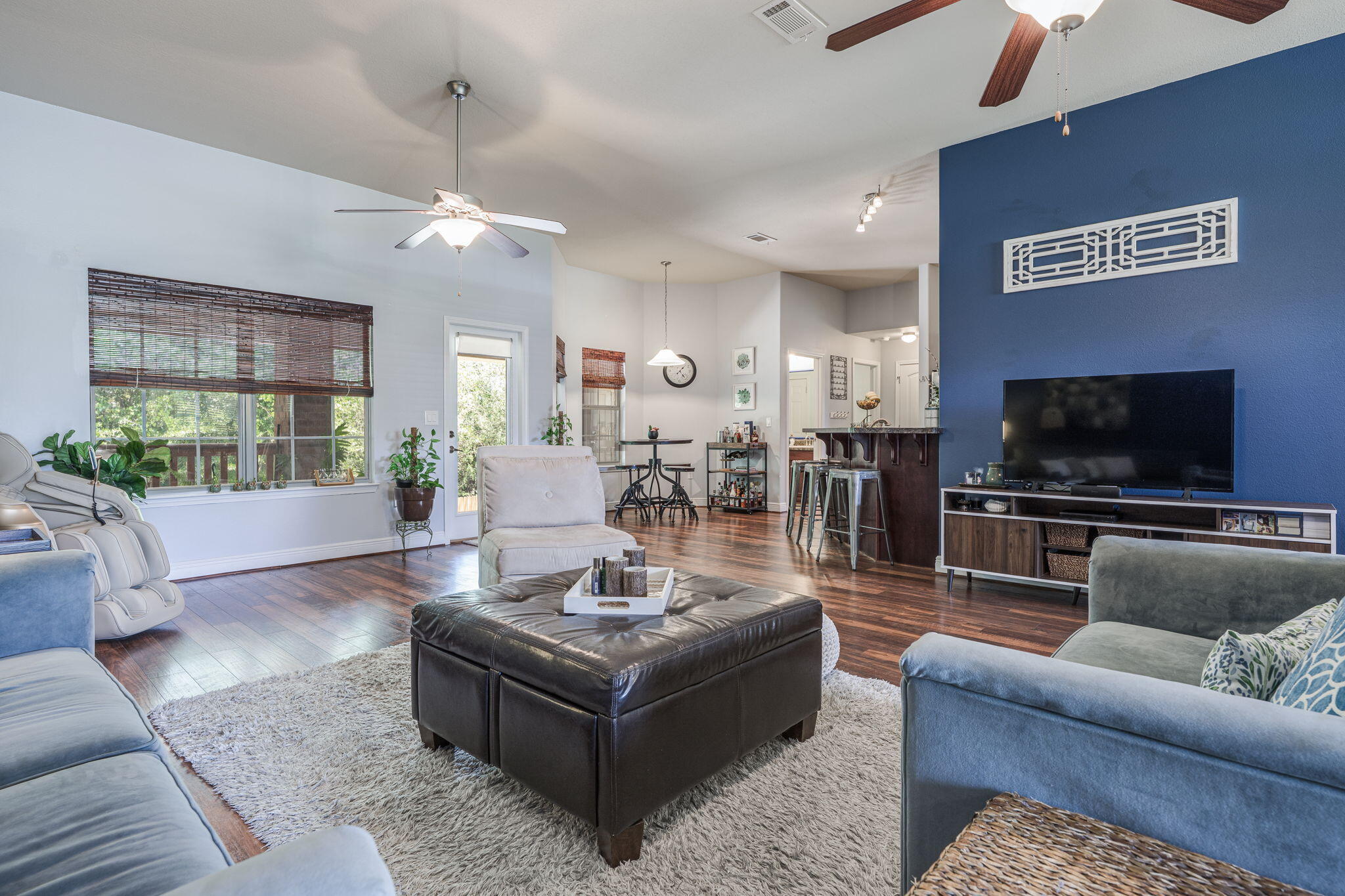ALICIA PLACE - Residential