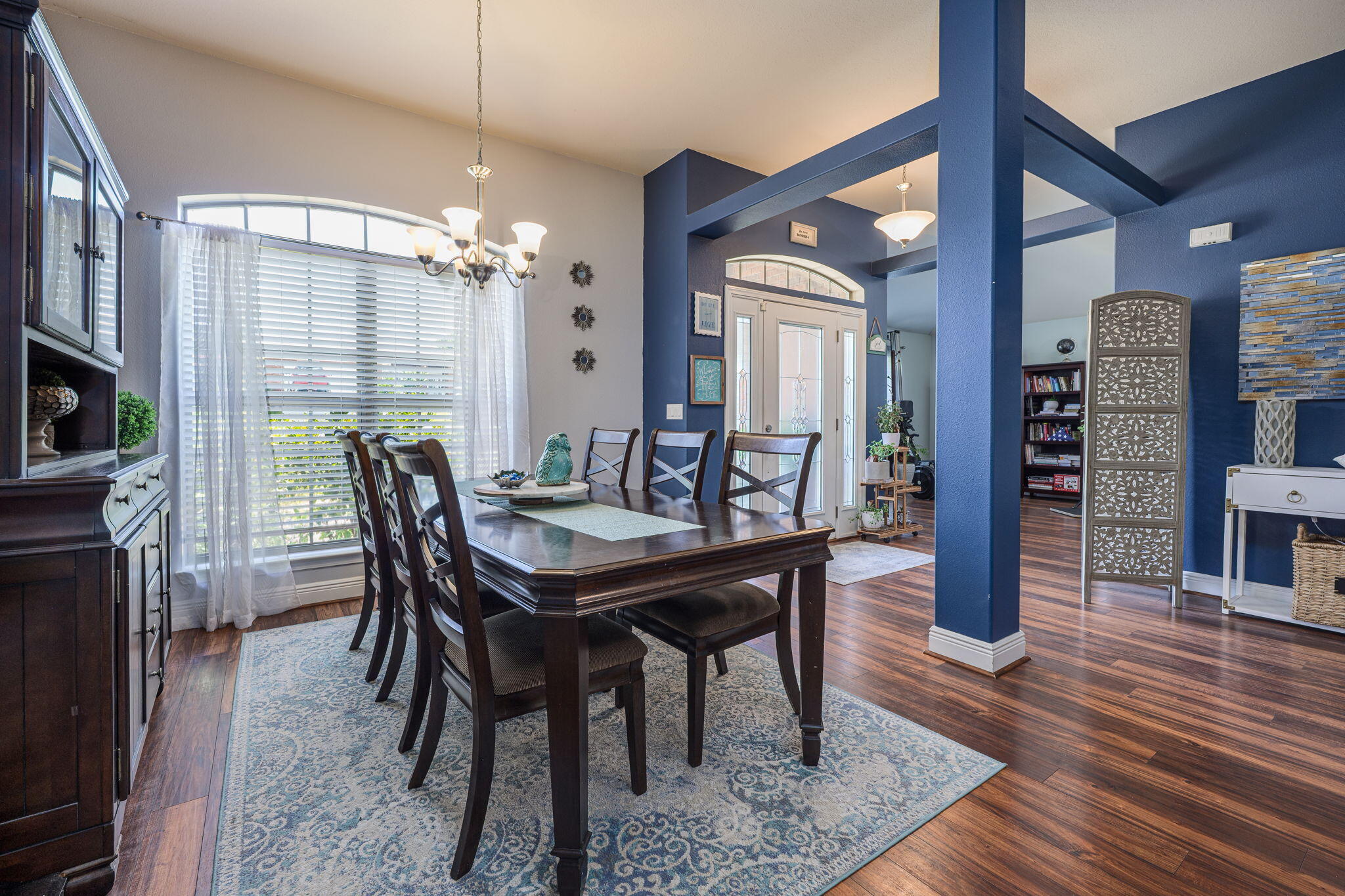 ALICIA PLACE - Residential