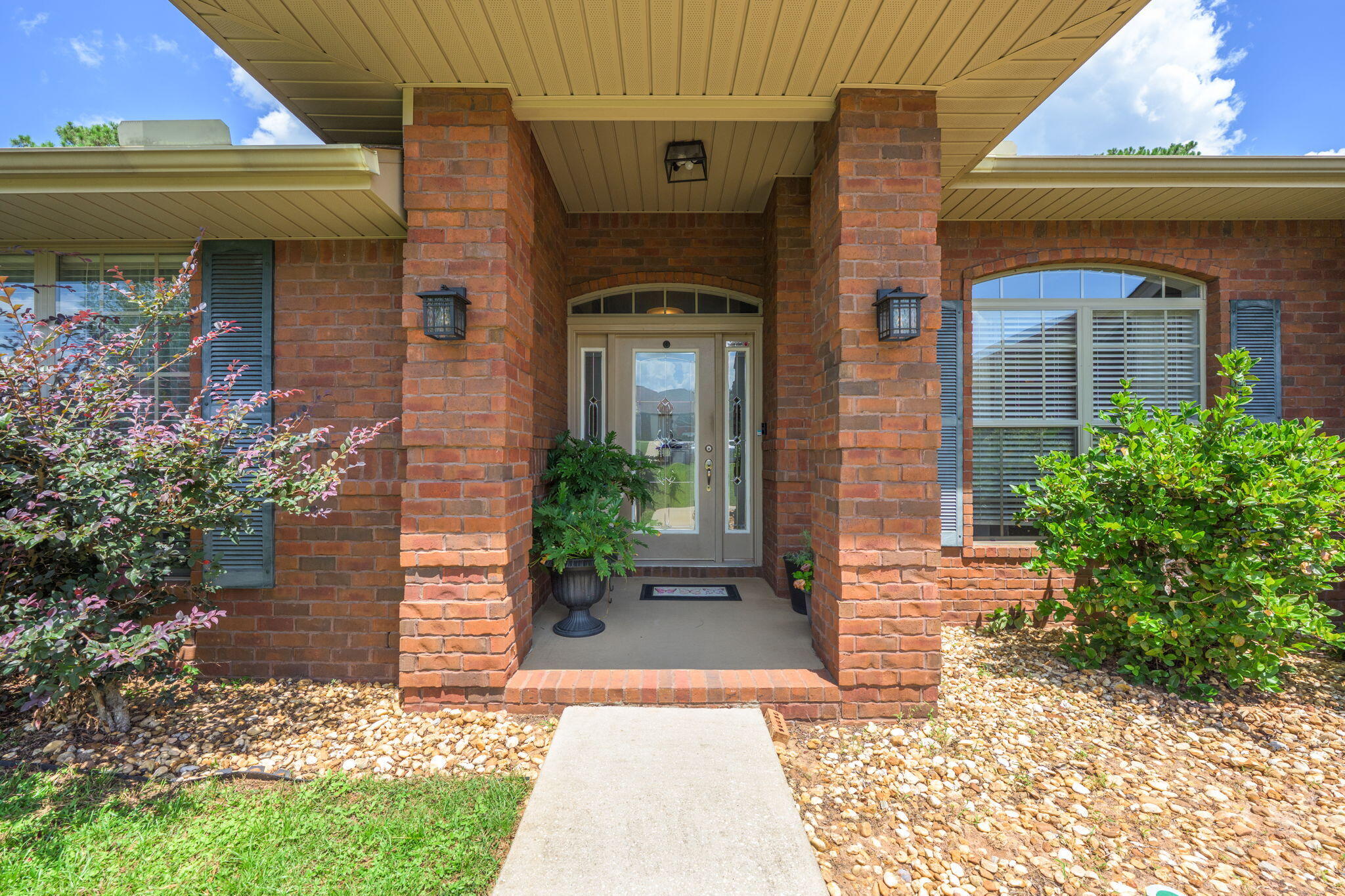 ALICIA PLACE - Residential
