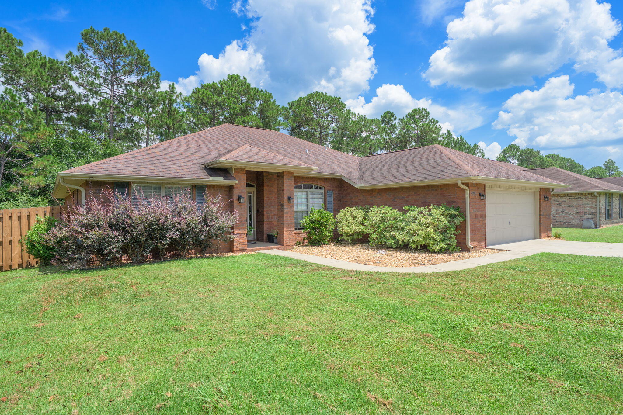 ALICIA PLACE - Residential