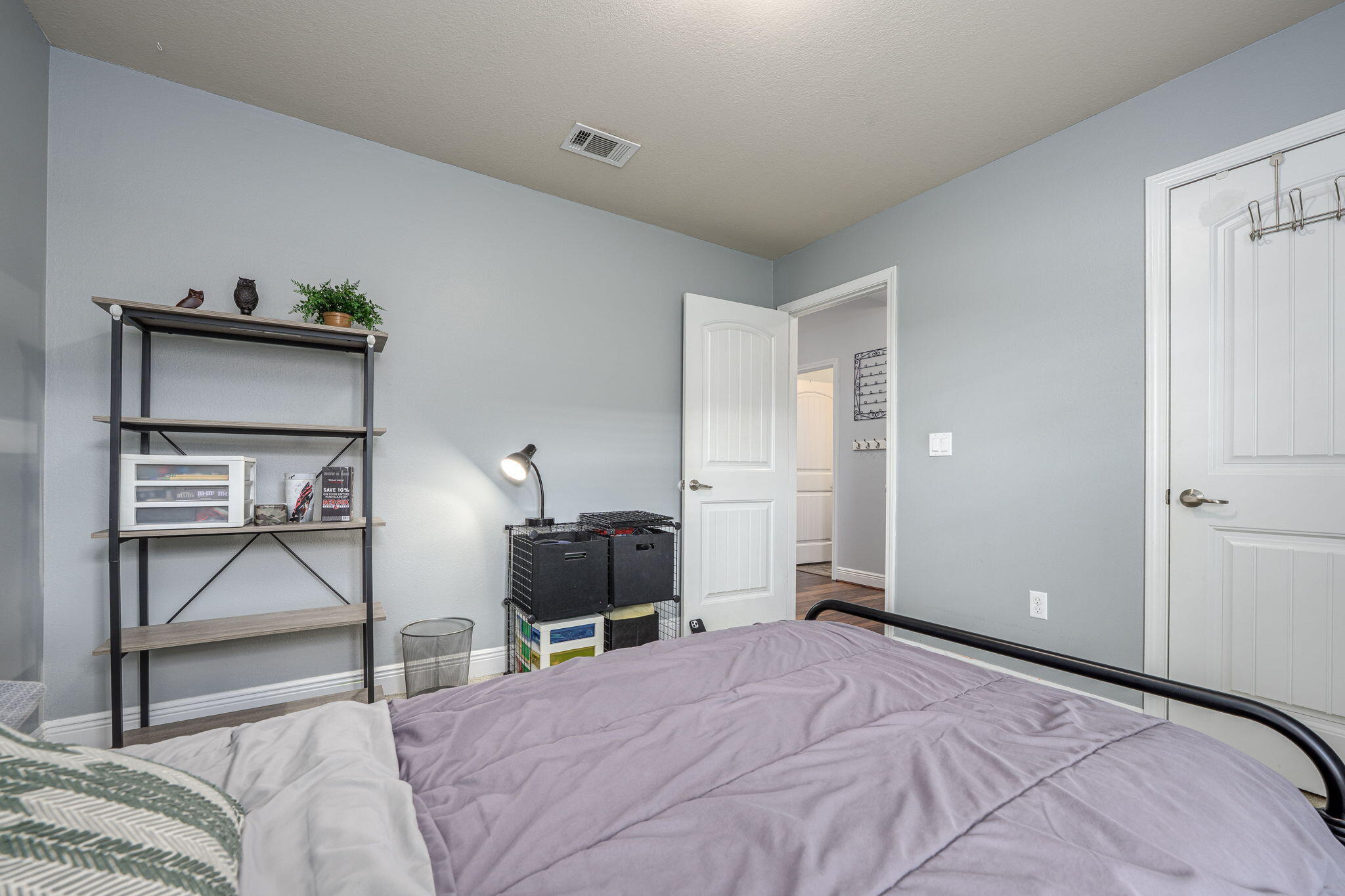 ALICIA PLACE - Residential