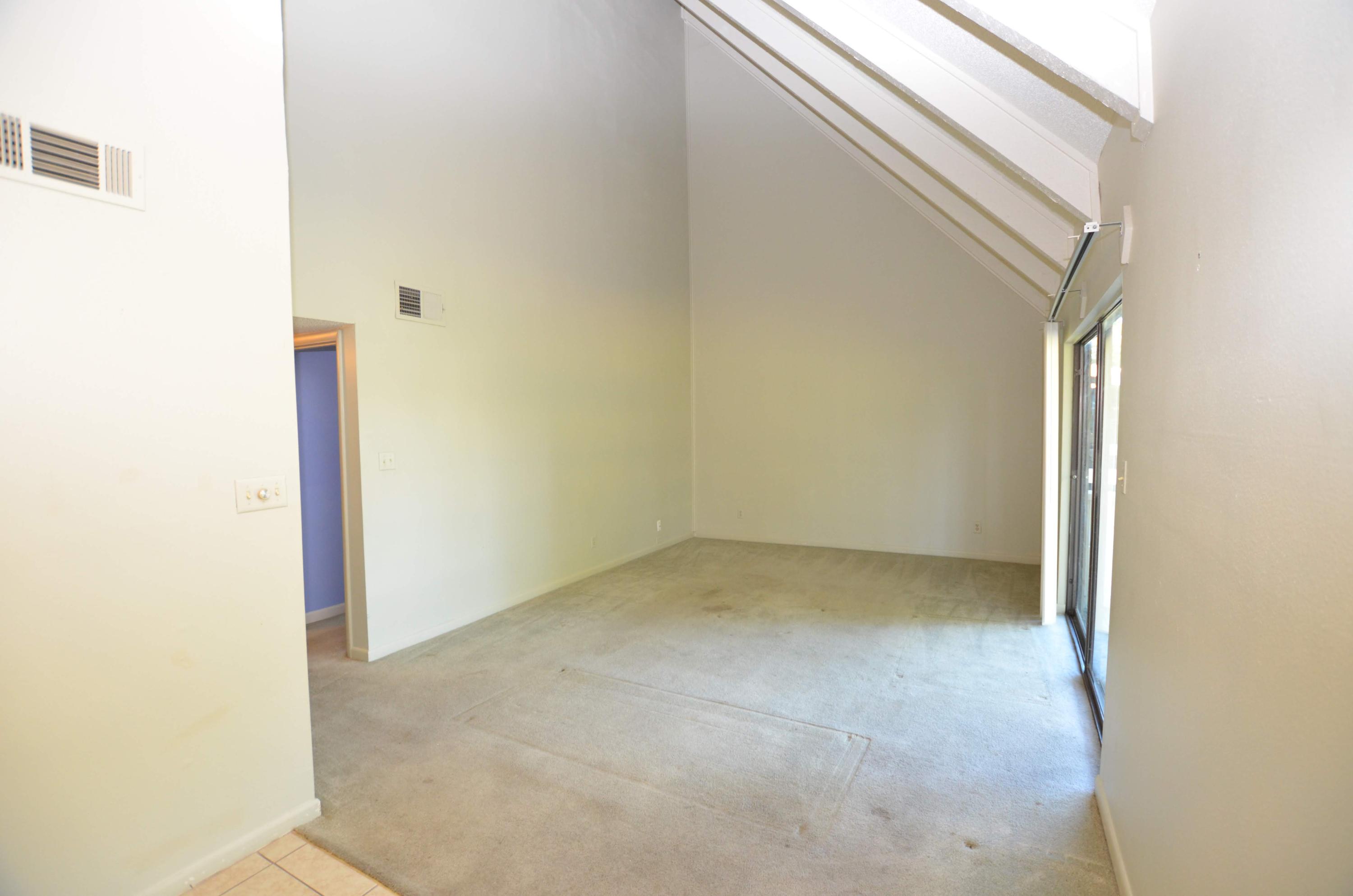 SEASCAPE CONDO GARDEN VILLA - Residential