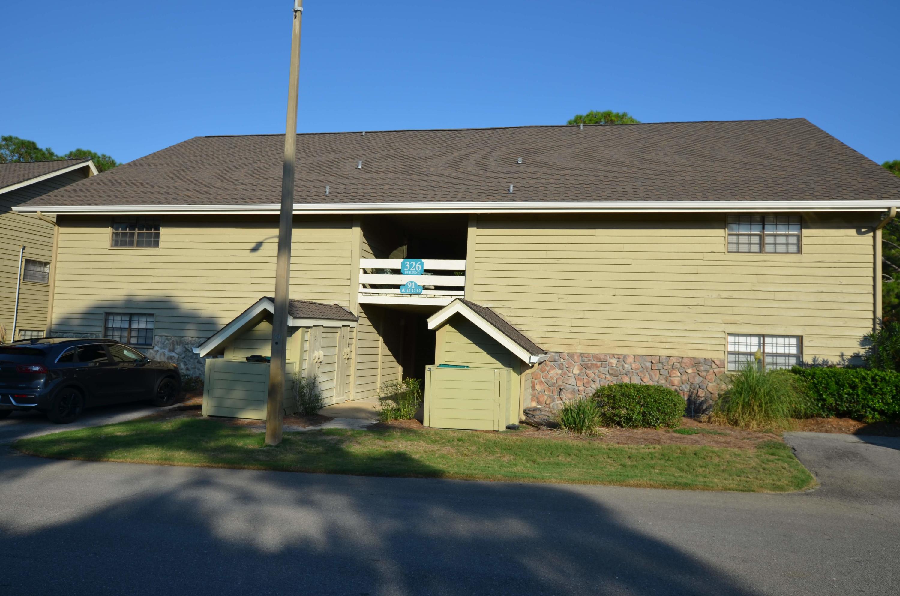 SEASCAPE CONDO GARDEN VILLA - Residential