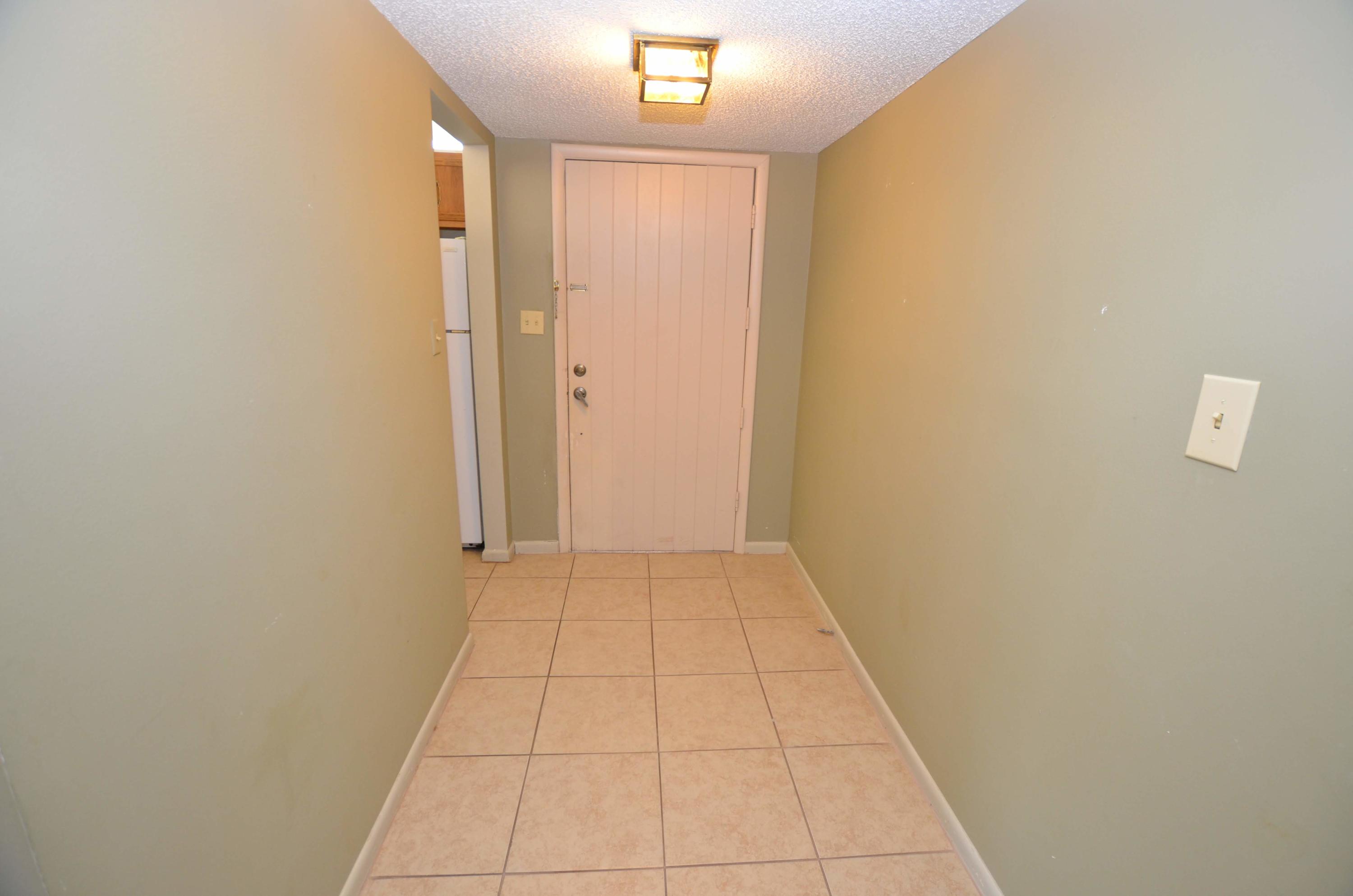 SEASCAPE CONDO GARDEN VILLA - Residential