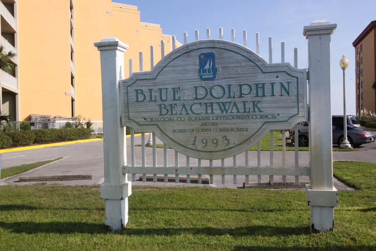 PALM COURT YACHT CLUB - Residential