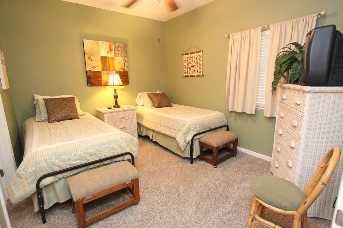 PALM COURT YACHT CLUB - Residential