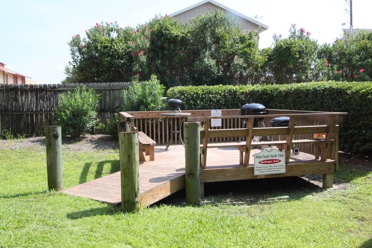 PALM COURT YACHT CLUB - Residential