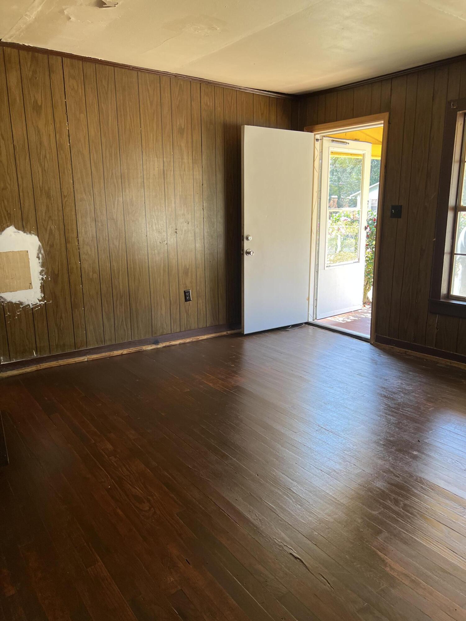LOT 1 & 2 BLOCK 85 17-3N-23-2490-0085-0010 AND  17-3N-23-2490-0085-0020 - Residential
