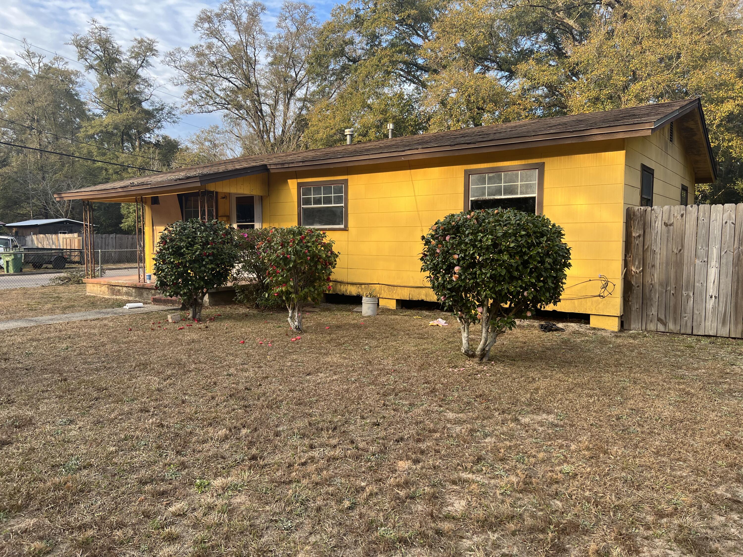 LOT 1 & 2 BLOCK 85 17-3N-23-2490-0085-0010 AND  17-3N-23-2490-0085-0020 - Residential