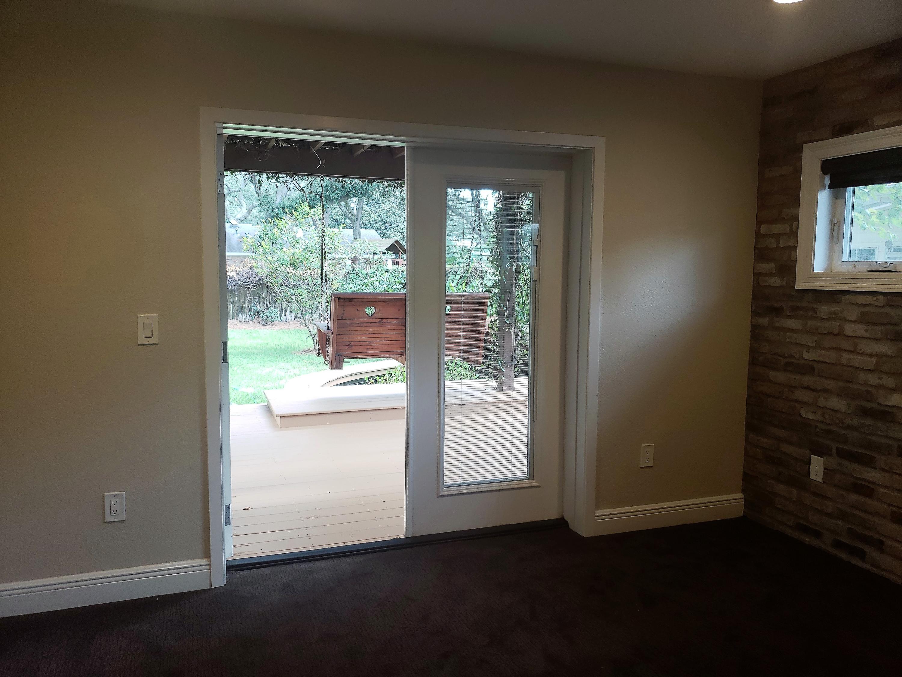 VILLA RUSS PARK - Residential