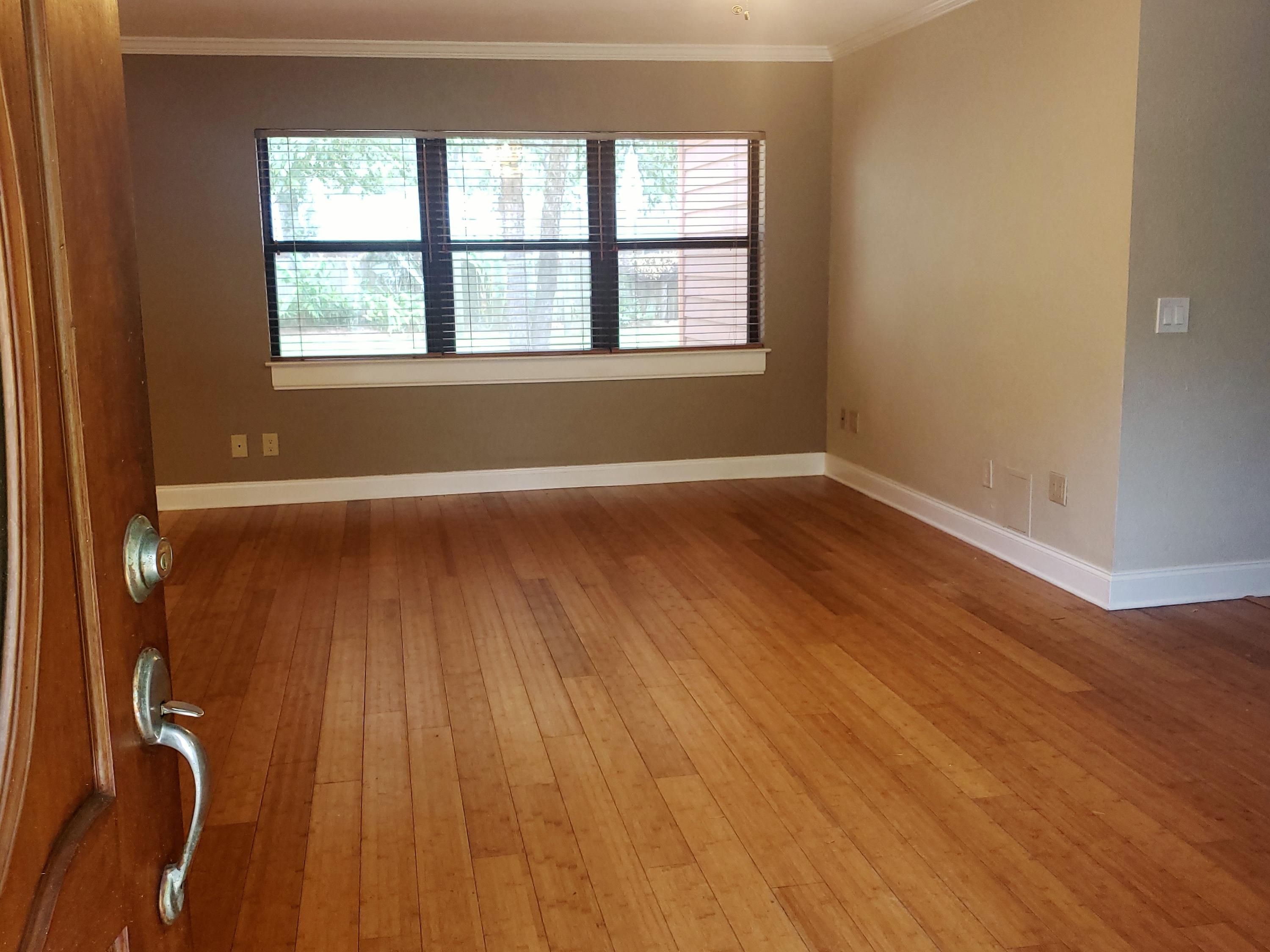 VILLA RUSS PARK - Residential