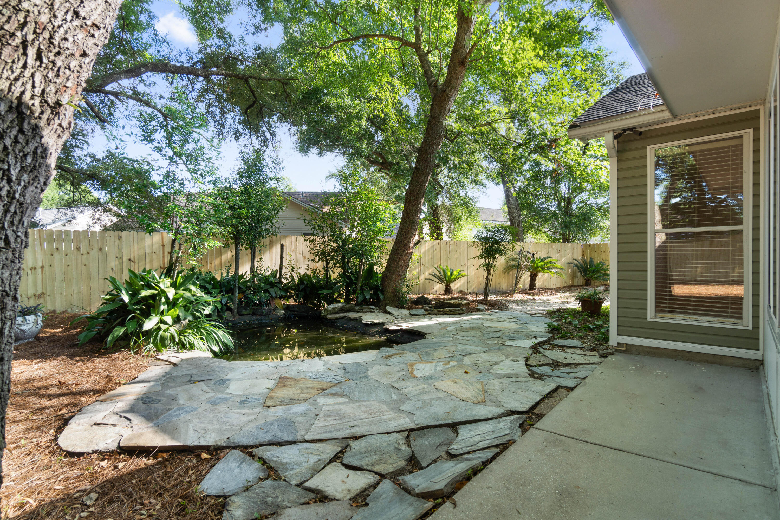 BLUE PINE VILLAGE PH 1 - Residential