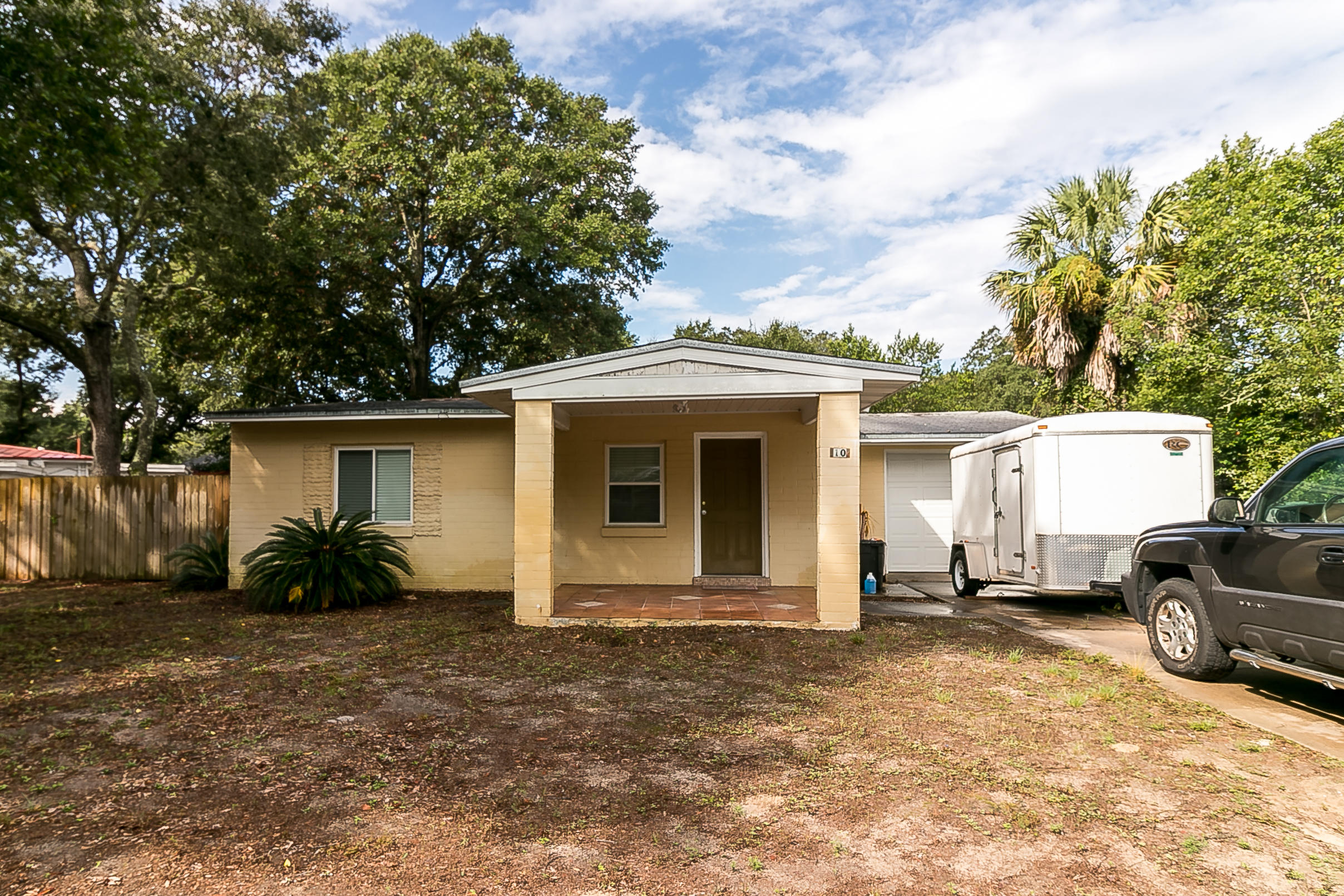 Elliots Point - Residential