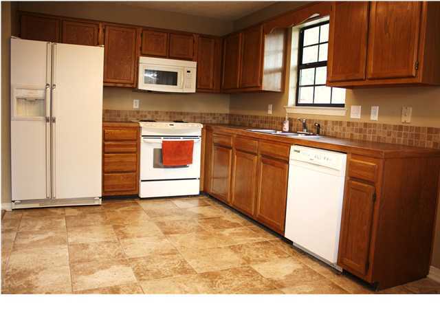 MEADOW WOODS - Residential Lease