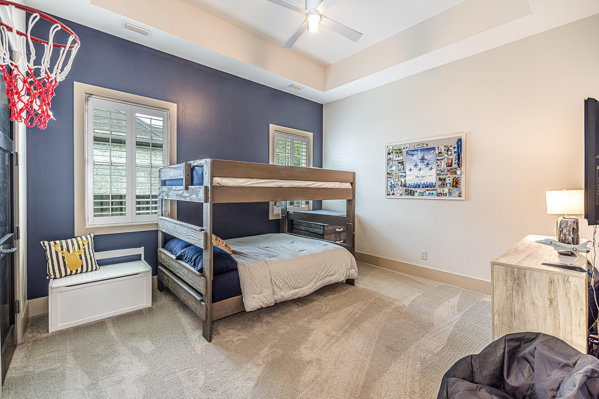 Grand Pointe Manor - Residential