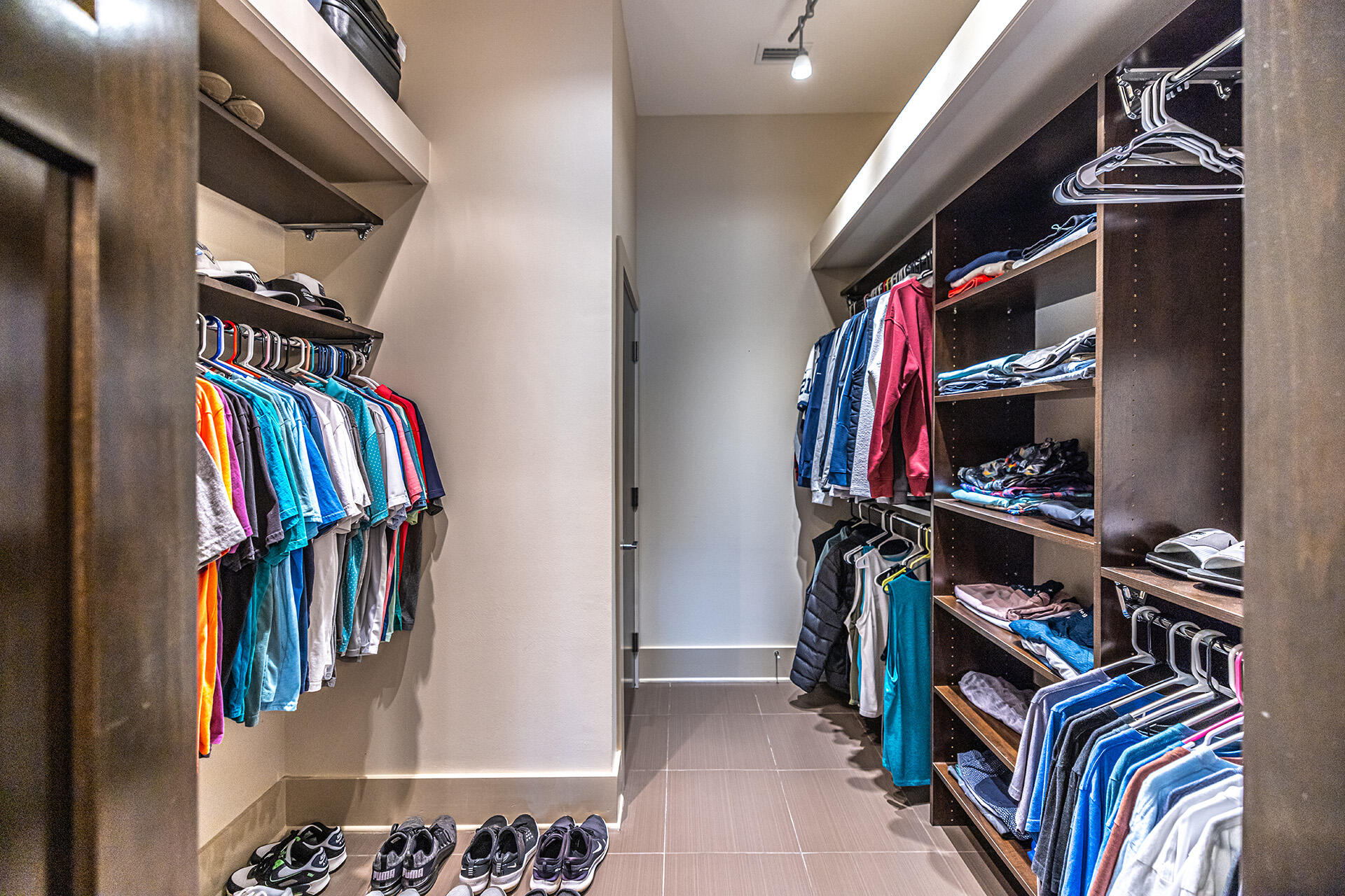 Grand Pointe Manor - Residential