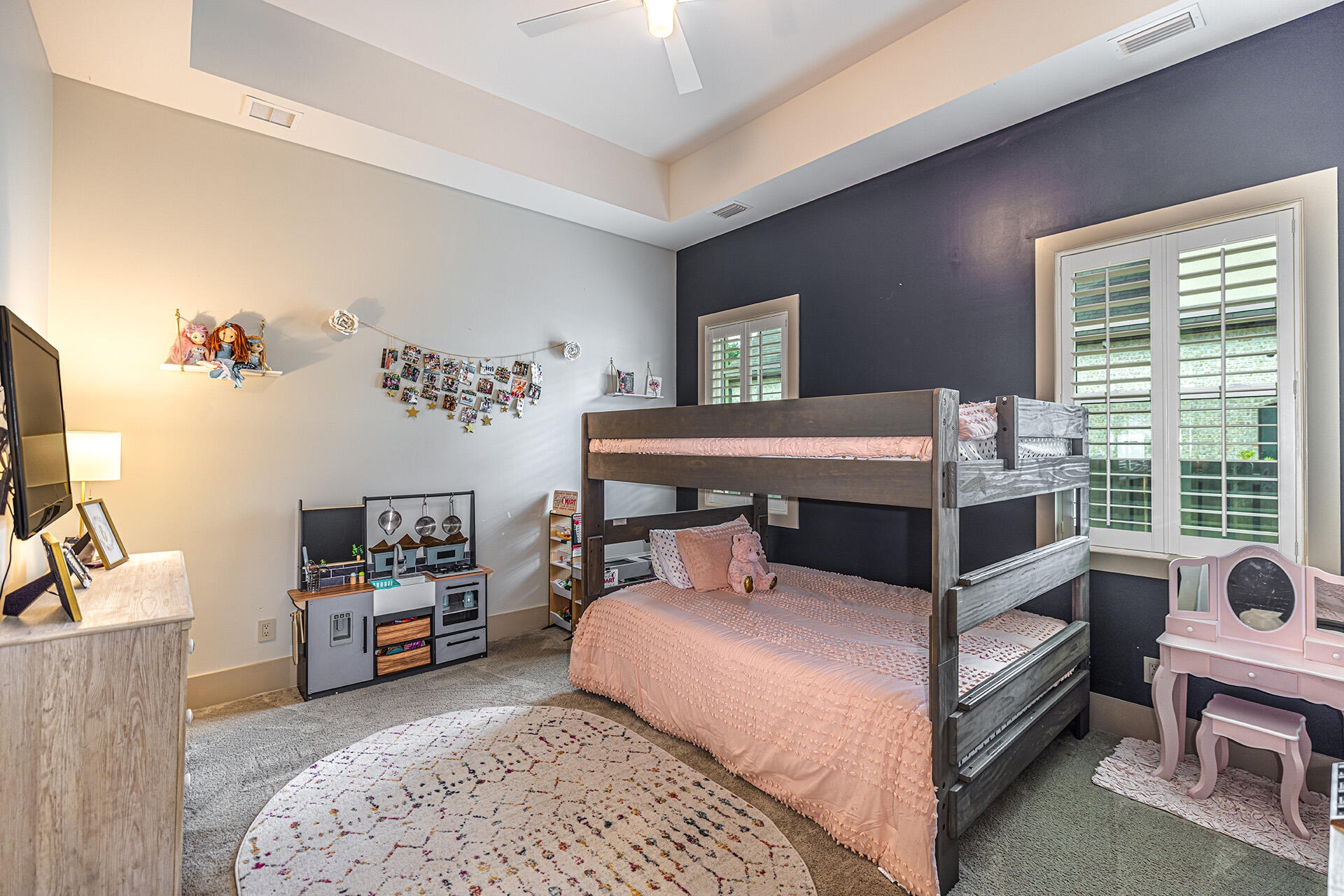 Grand Pointe Manor - Residential