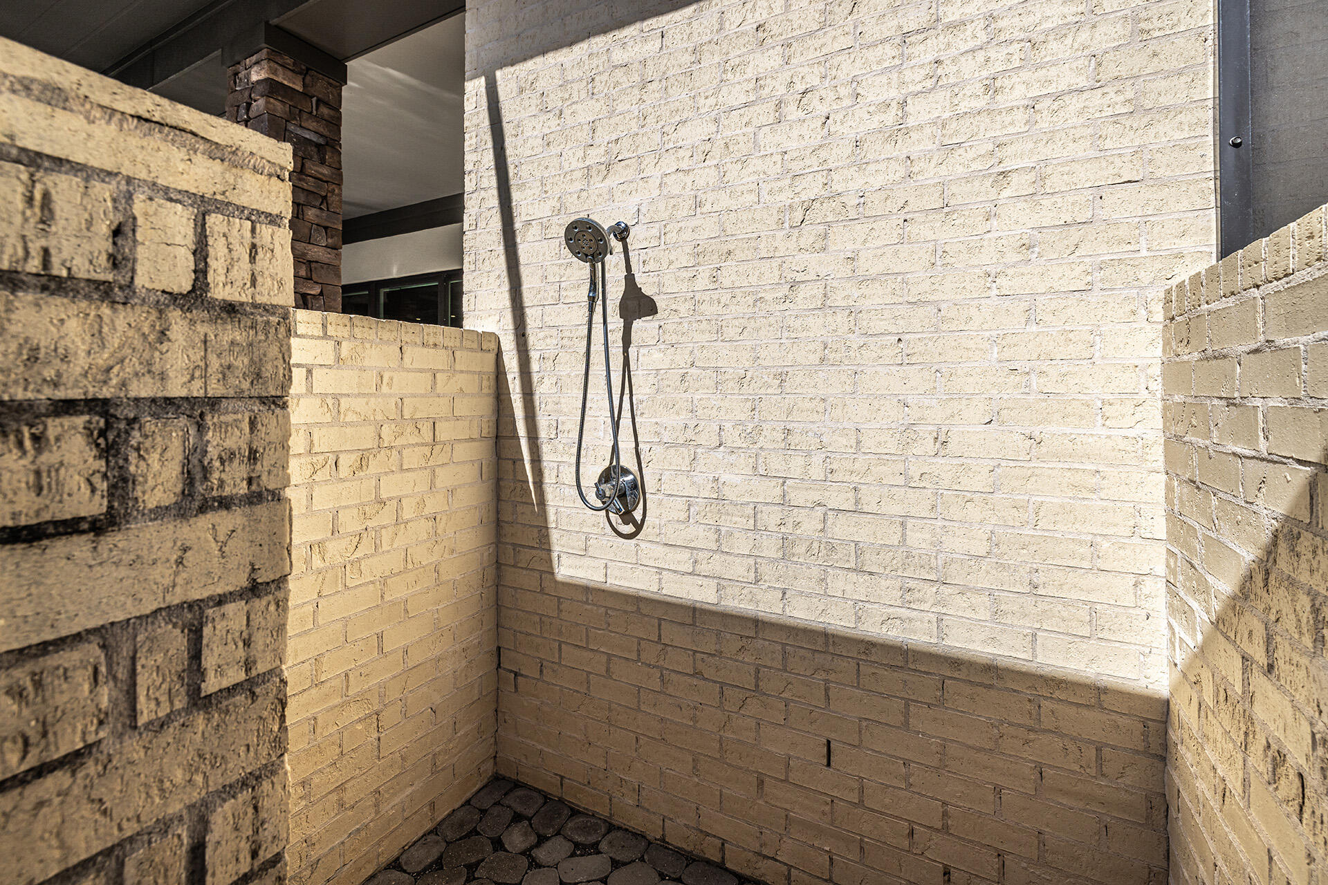 Grand Pointe Manor - Residential