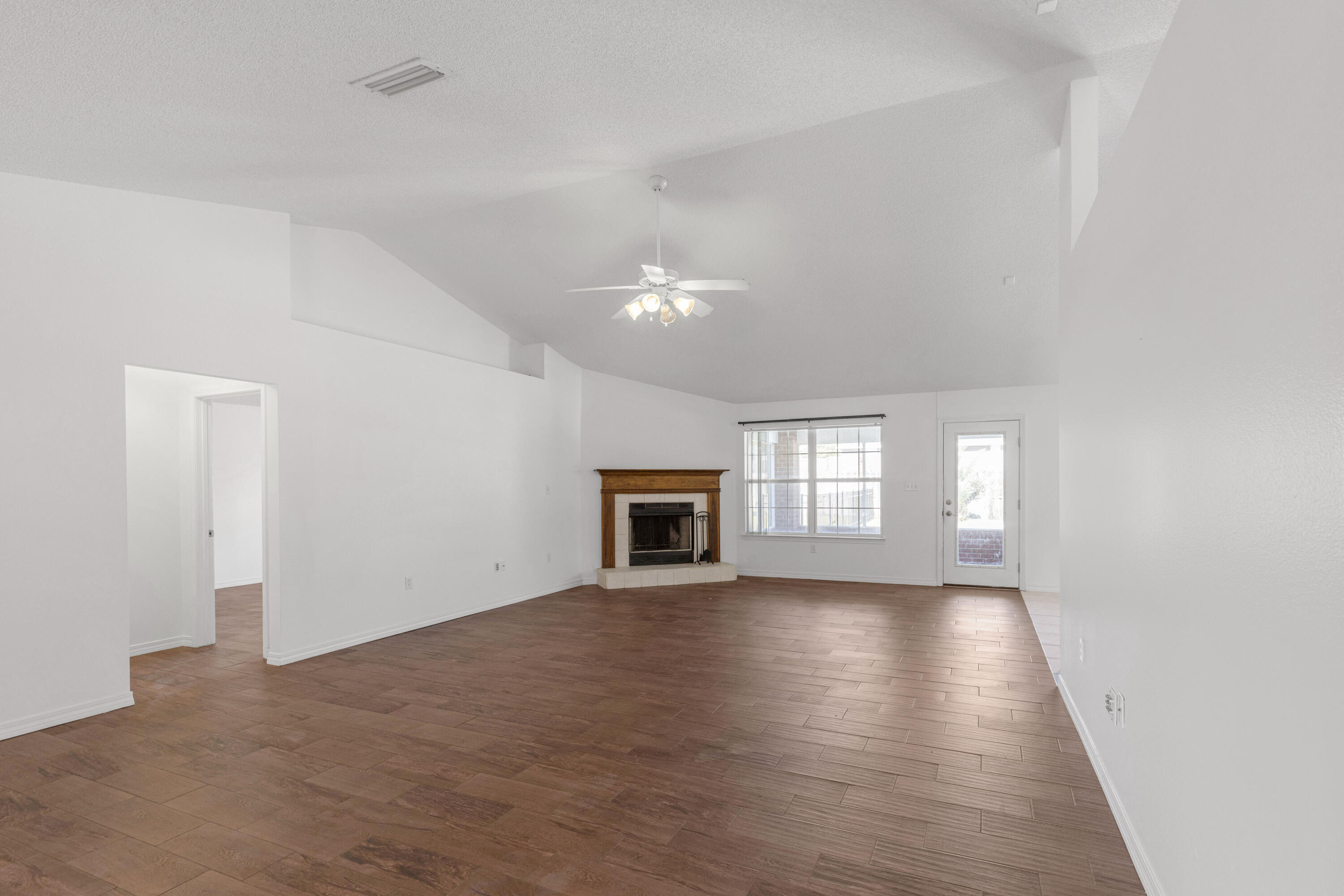 LEE FARMS PH I - Residential Lease