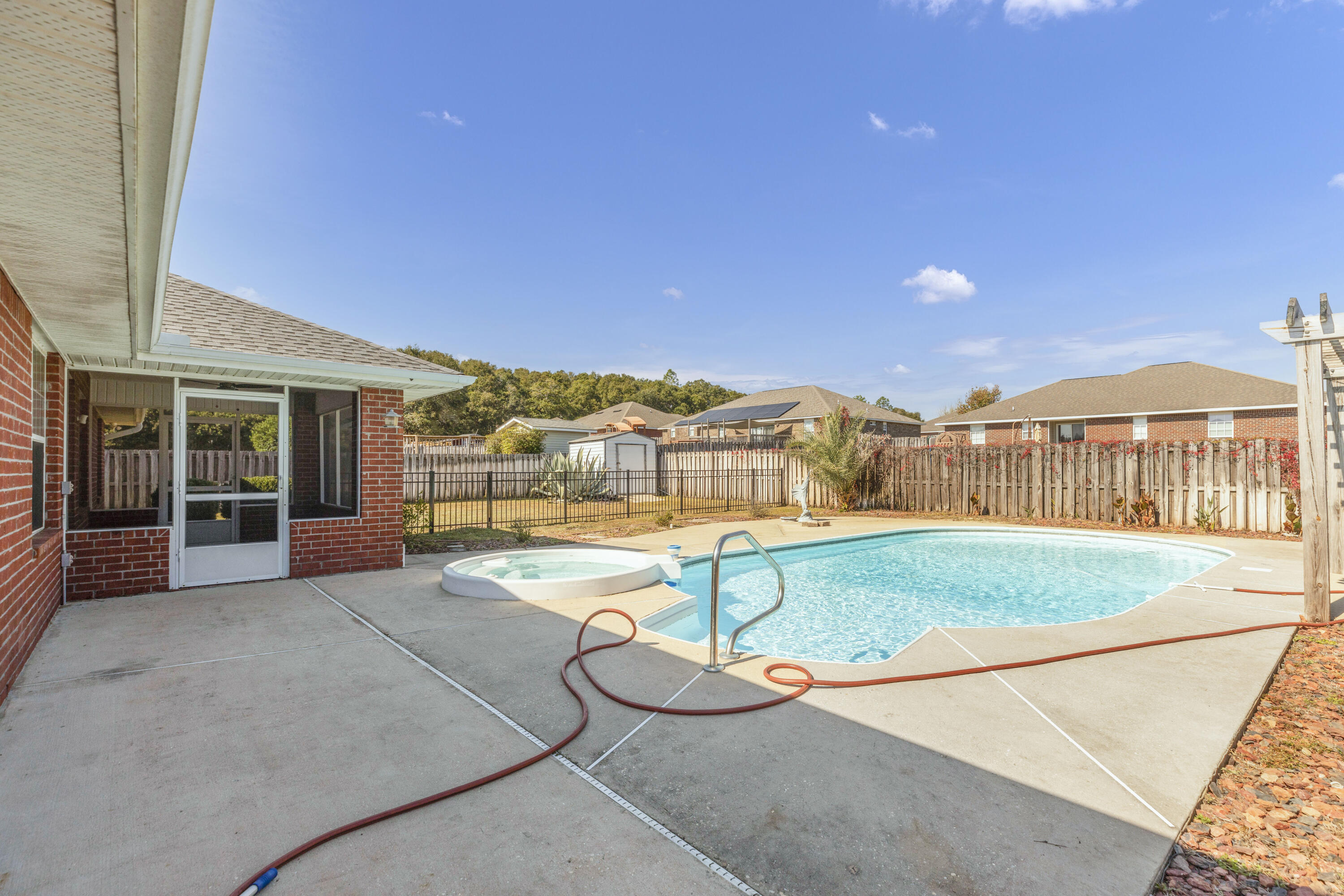 LEE FARMS PH I - Residential Lease