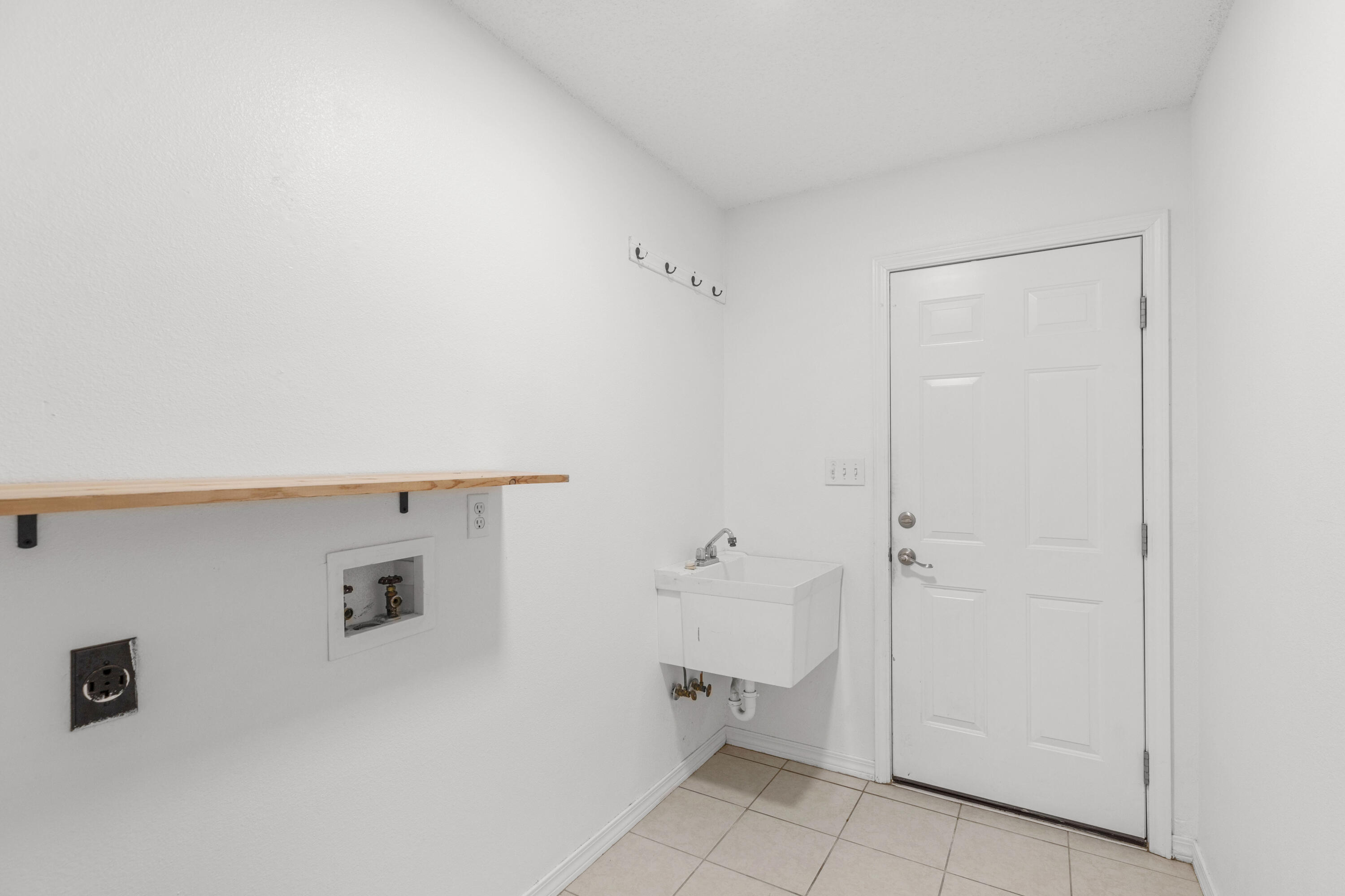 LEE FARMS PH I - Residential Lease