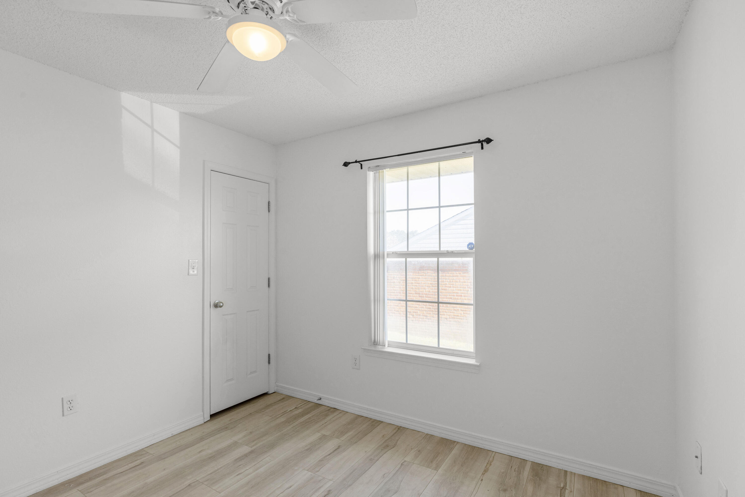 LEE FARMS PH I - Residential Lease