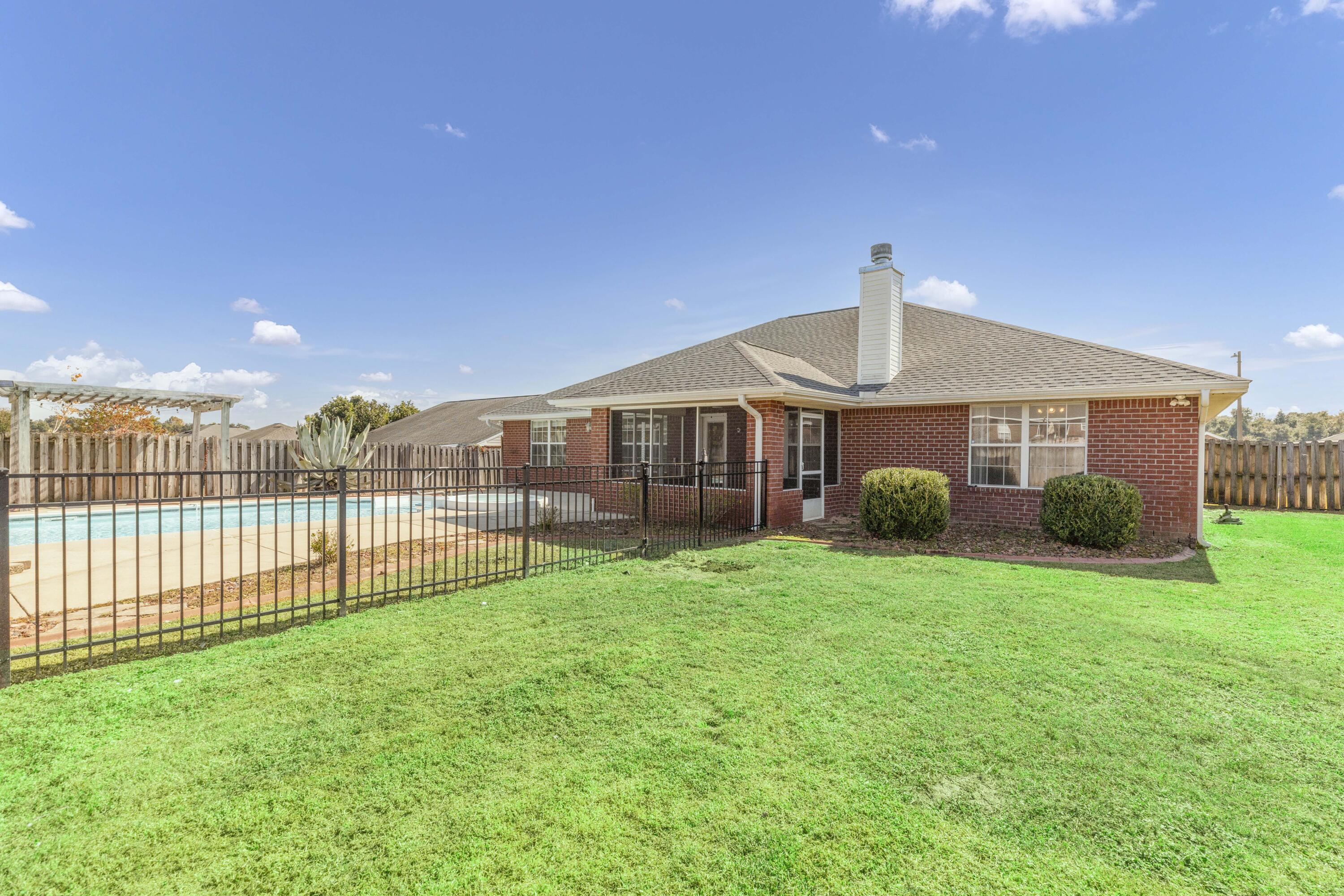 LEE FARMS PH I - Residential Lease