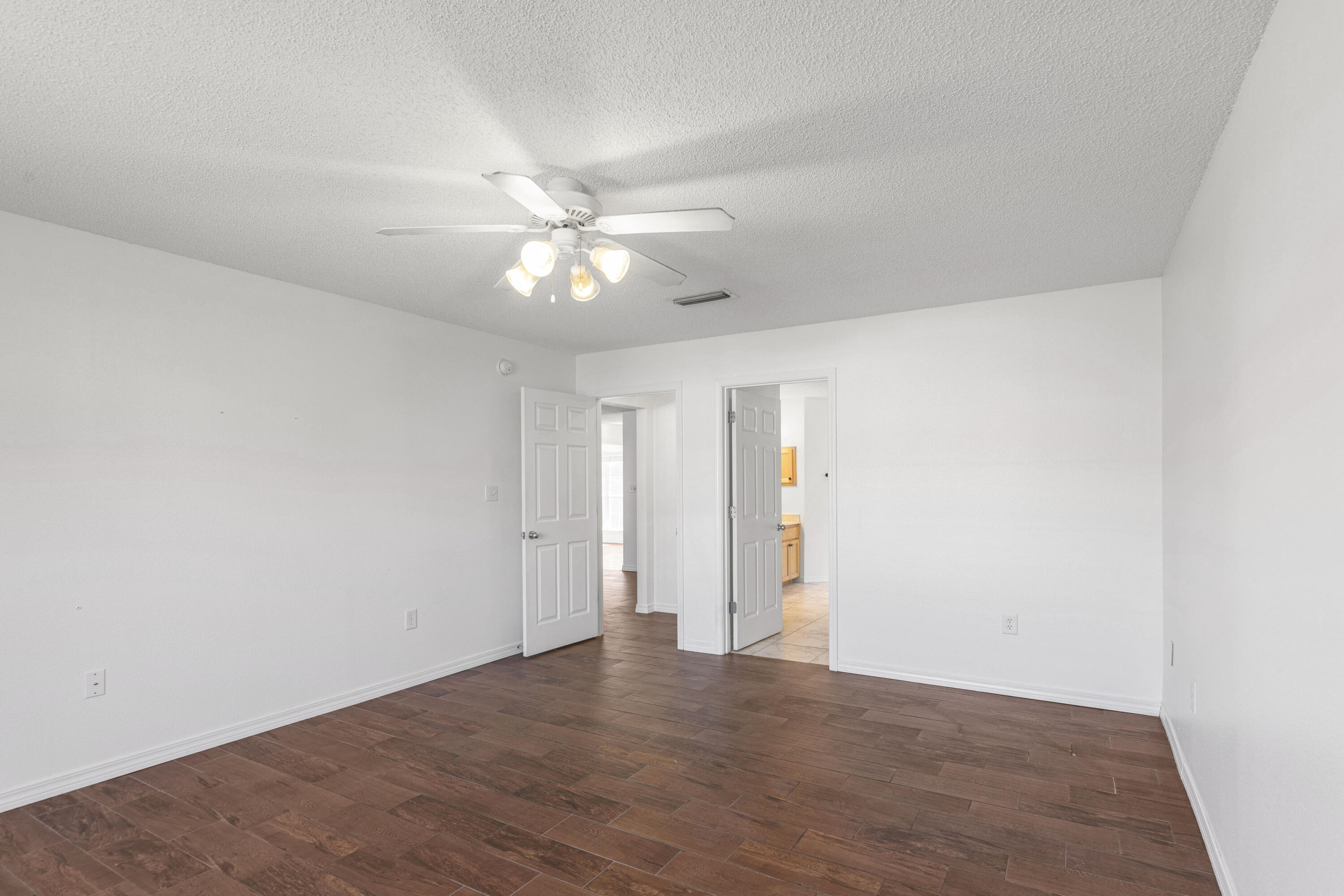 LEE FARMS PH I - Residential Lease