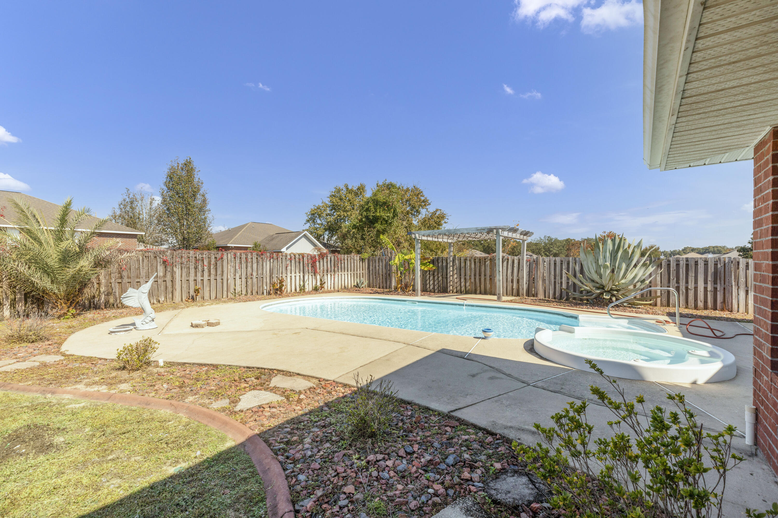 LEE FARMS PH I - Residential Lease