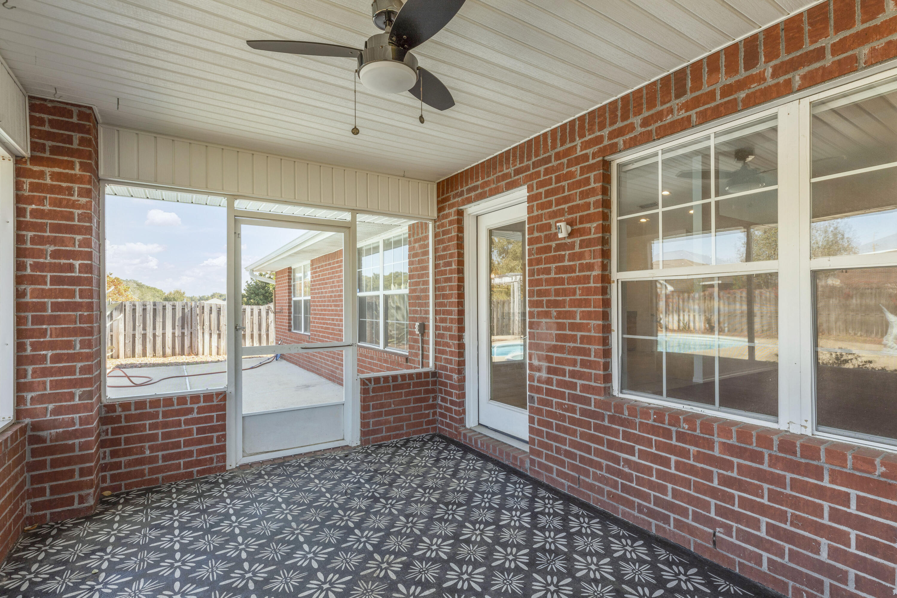 LEE FARMS PH I - Residential Lease