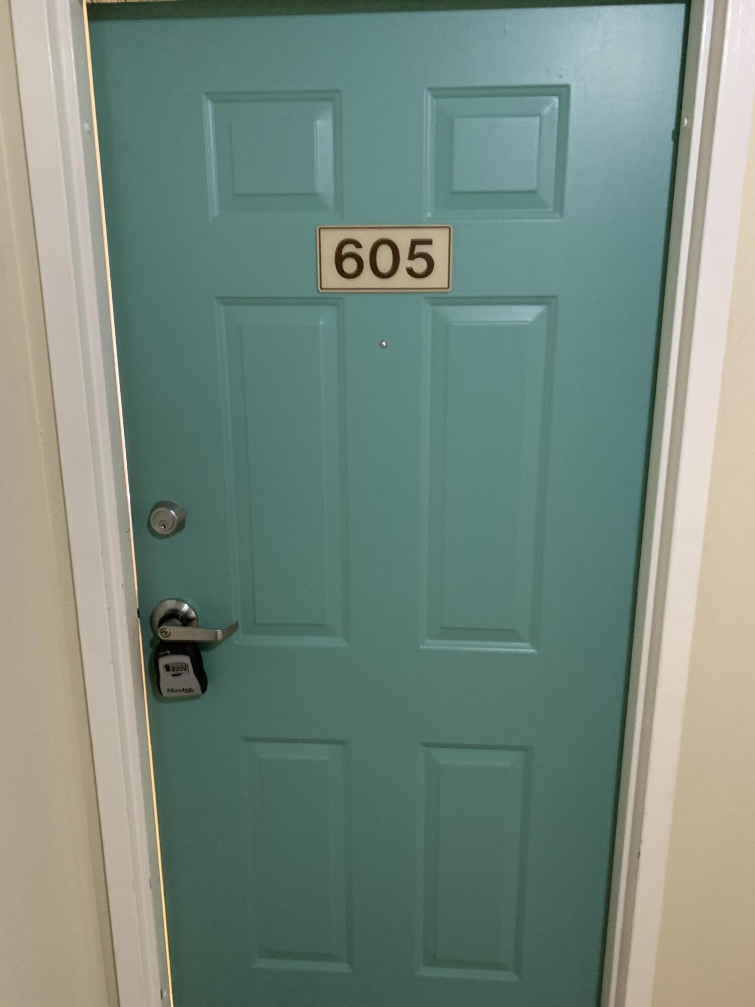 POINTE OF VIEW EAST - Residential Lease