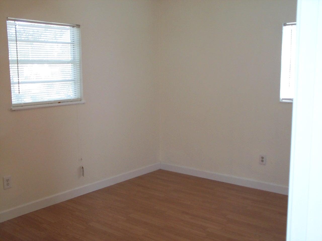 Oakland Add Lot 19 Block 17 - Residential