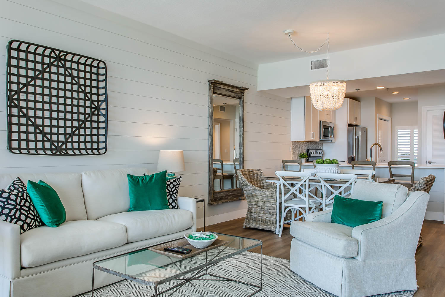 HIGH POINTE RESORT CONDO - Residential