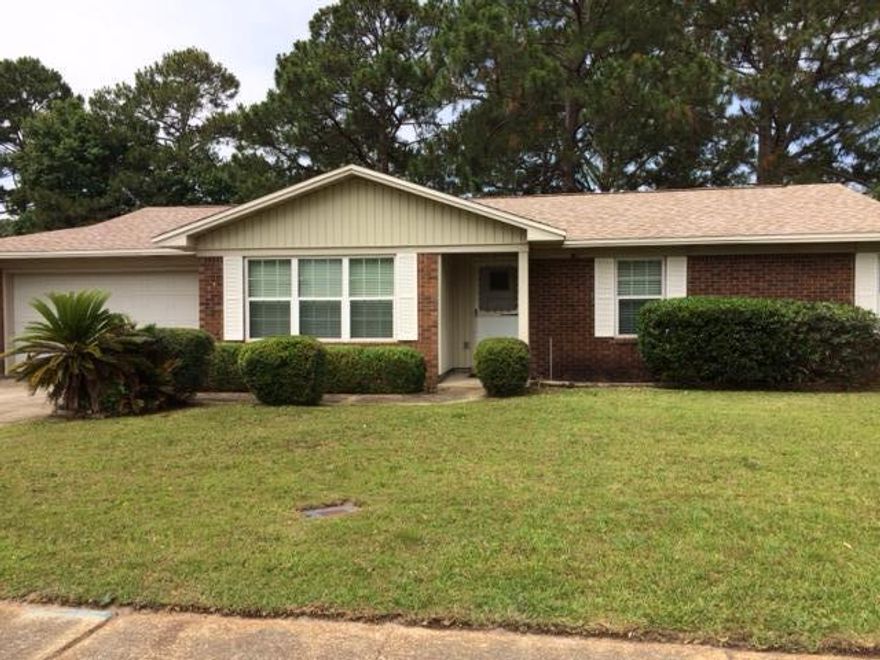 Located on a cul-de-sac in a highly desired neighborhood! All tile flooring, thermal pane windows, over-sized 2 car garage, florida room, wood burning fireplace, 2 living areas, remodeled bathrooms, granite countertops, updated lighting, large privacy fenced backyard with lawn pump and sprinkler system. A wonderful house in a great location.