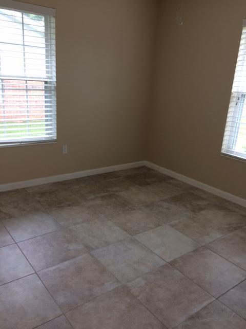 PINEDALE 2ND ADDN LOT 22 BLK G - Residential