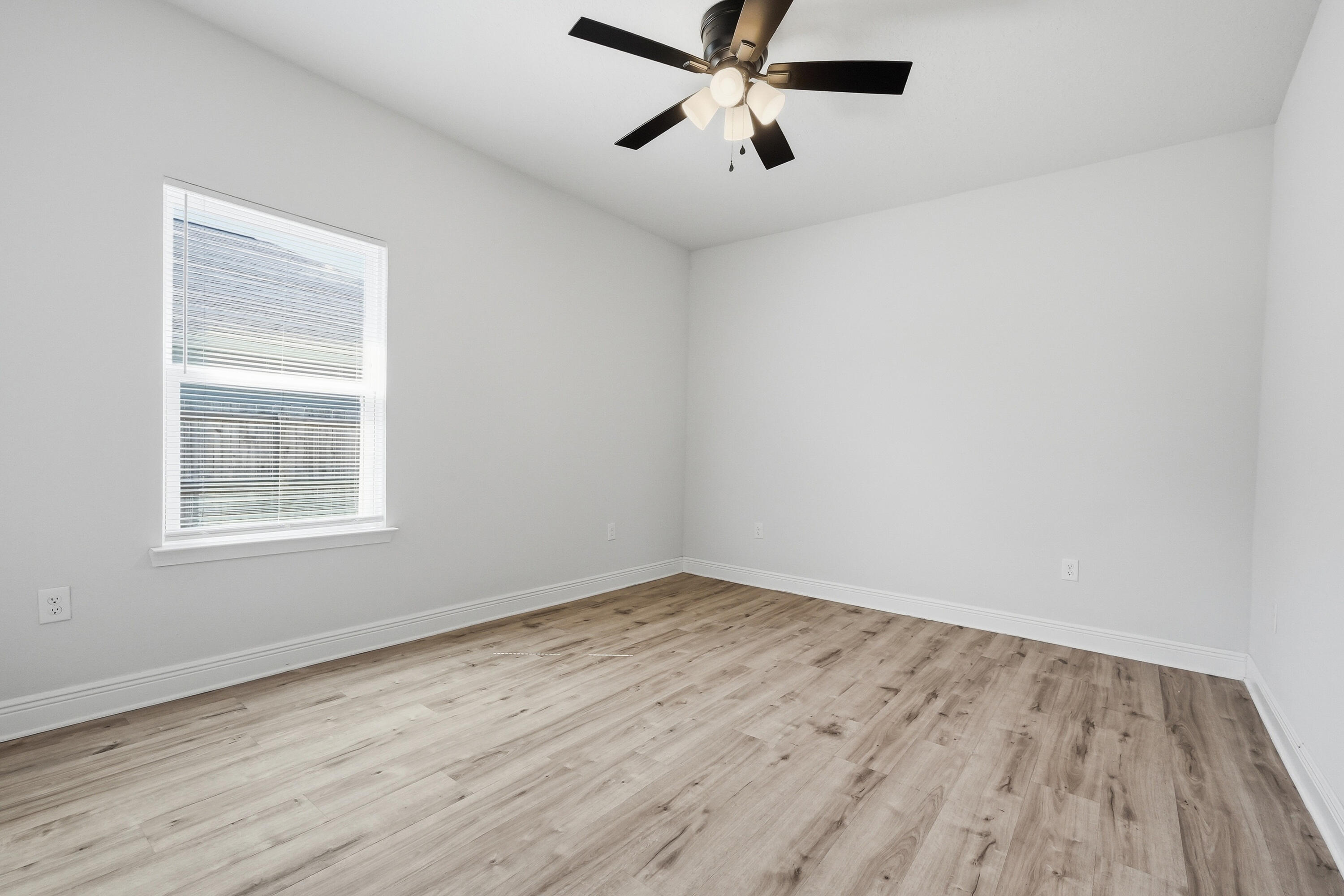 Hammock Oak Estates - Residential Lease