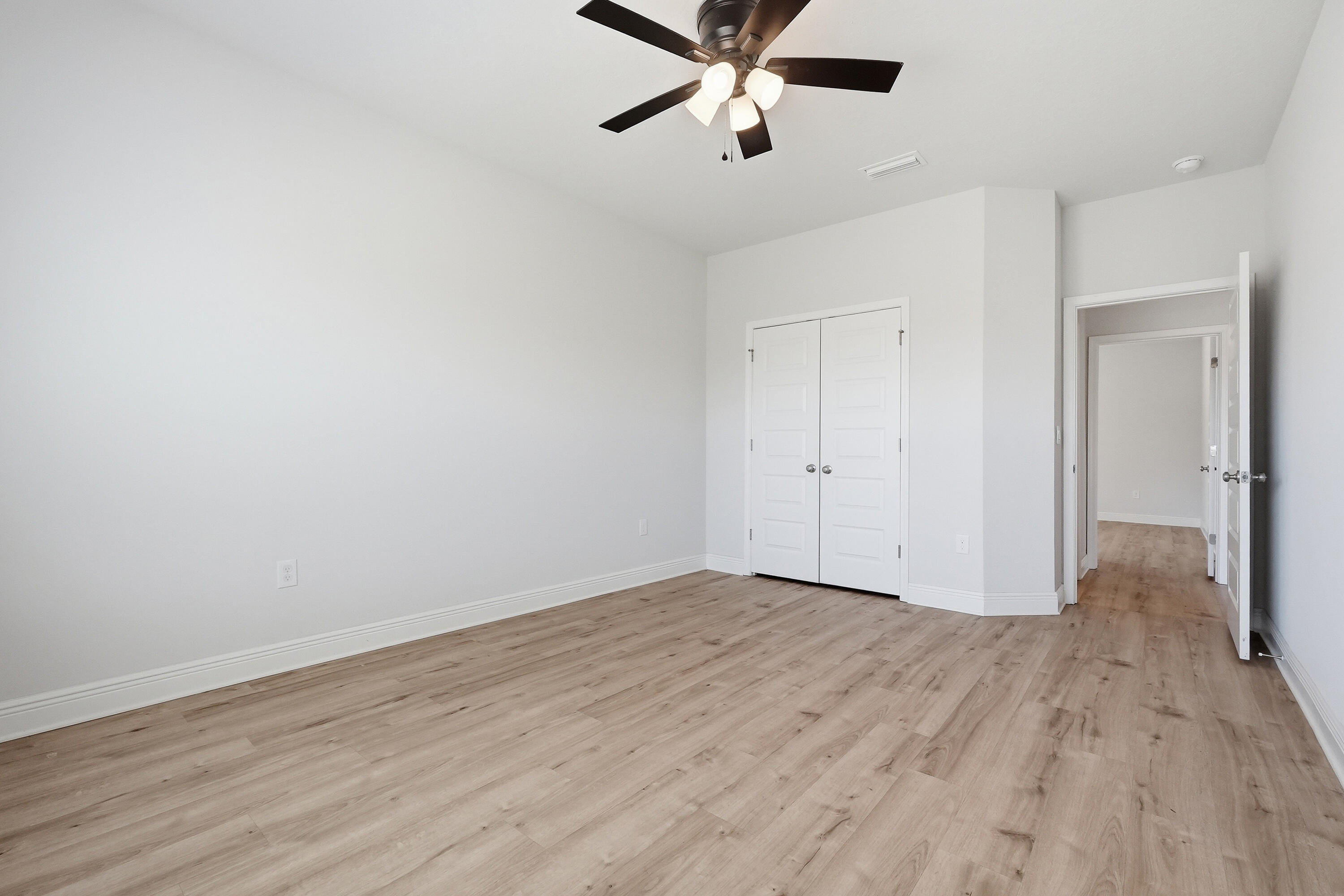 Hammock Oak Estates - Residential Lease