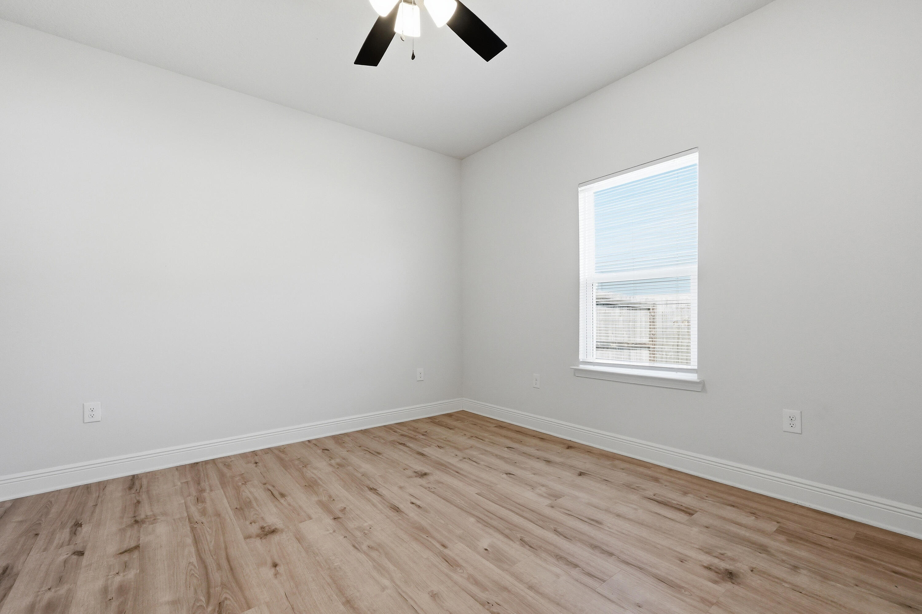 Hammock Oak Estates - Residential Lease