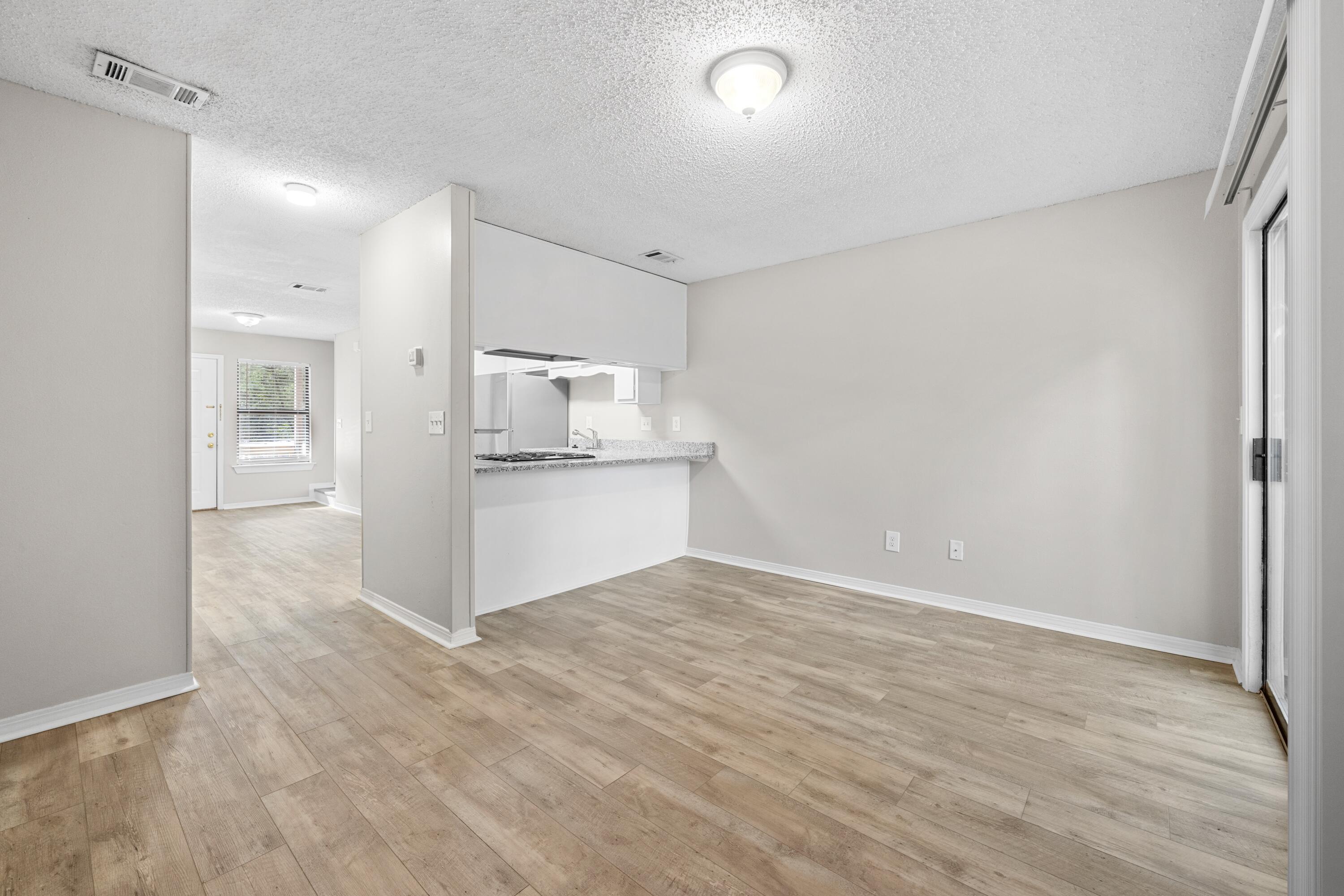 metes and bounds - Residential Lease