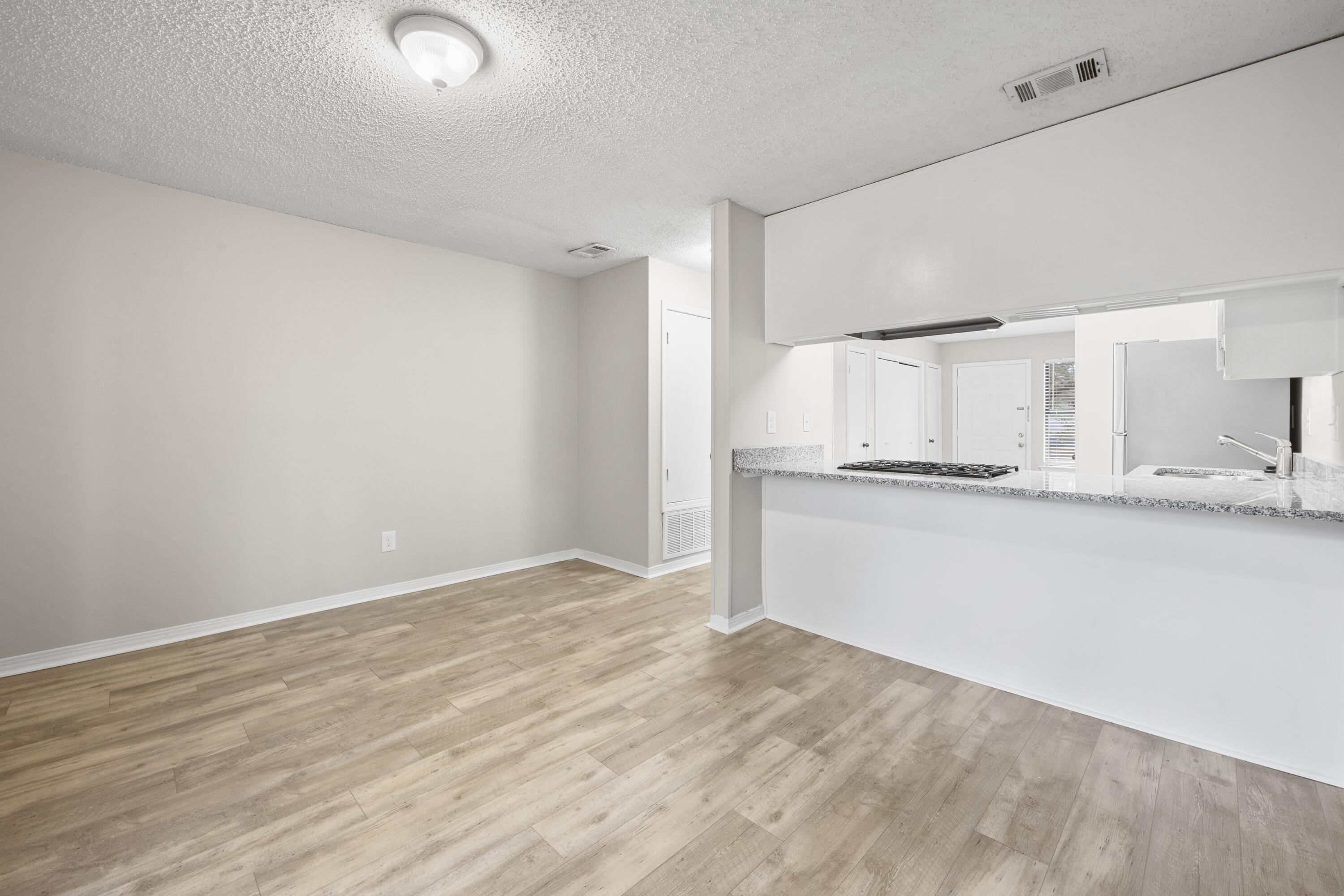 metes and bounds - Residential Lease