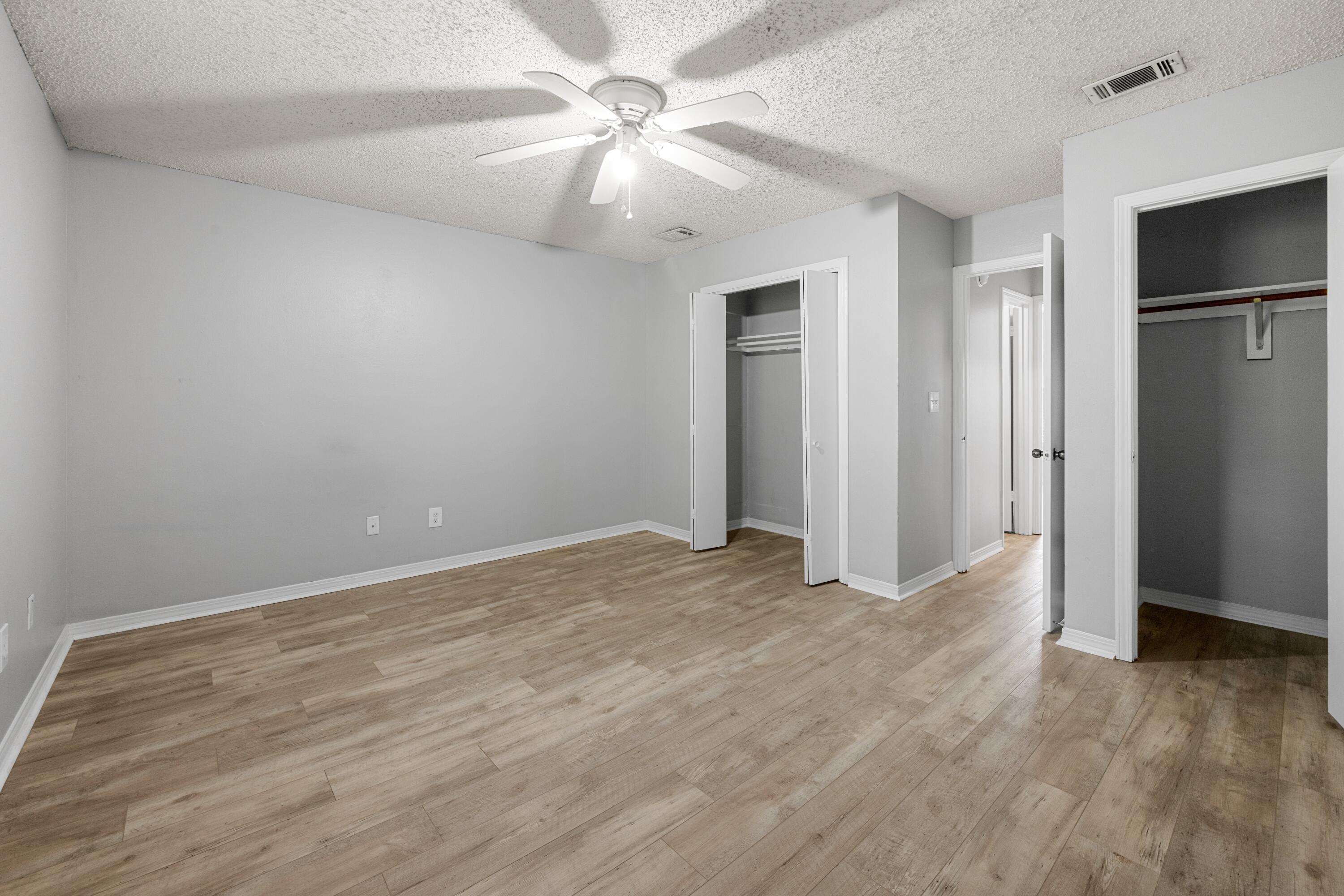 metes and bounds - Residential Lease