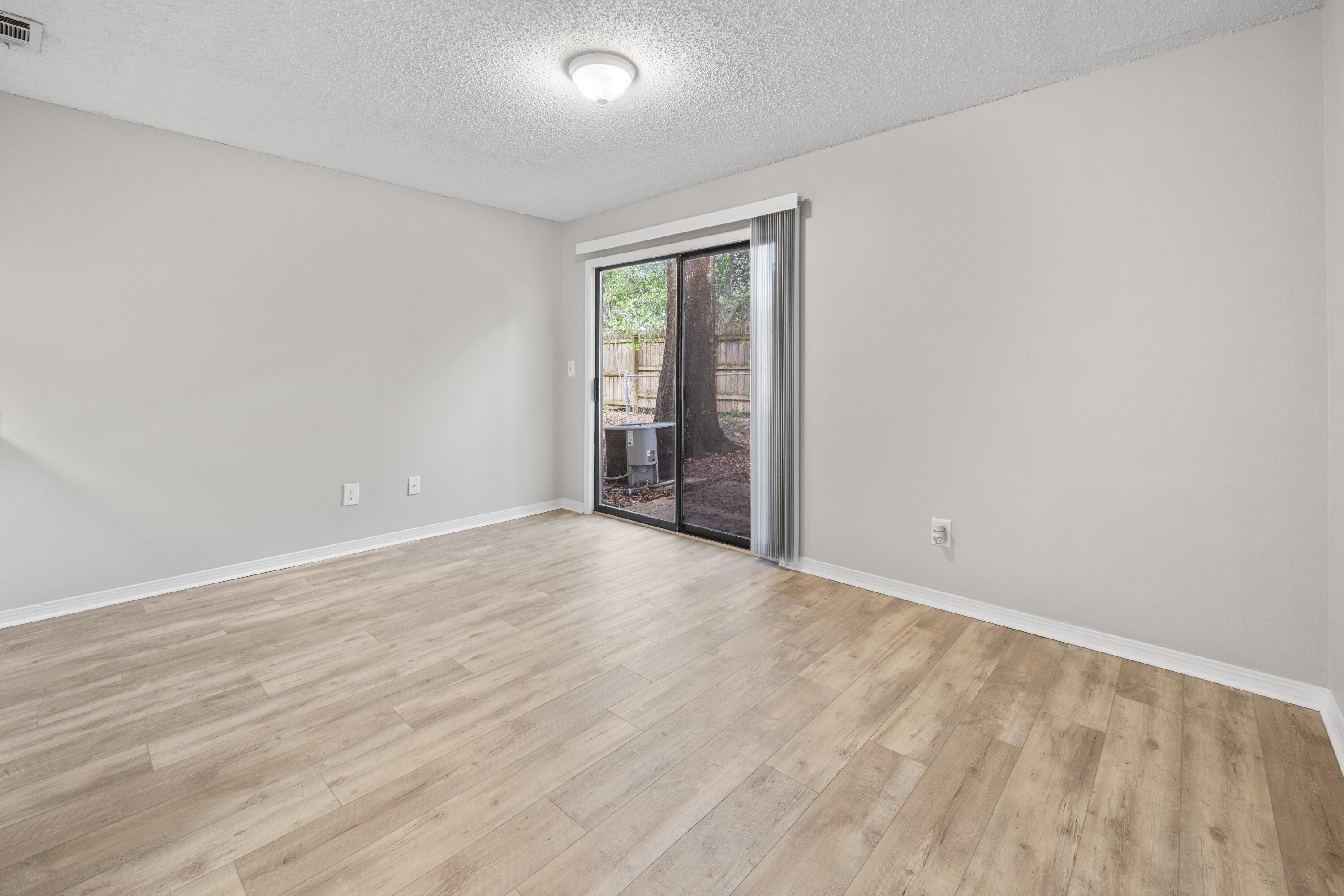 metes and bounds - Residential Lease