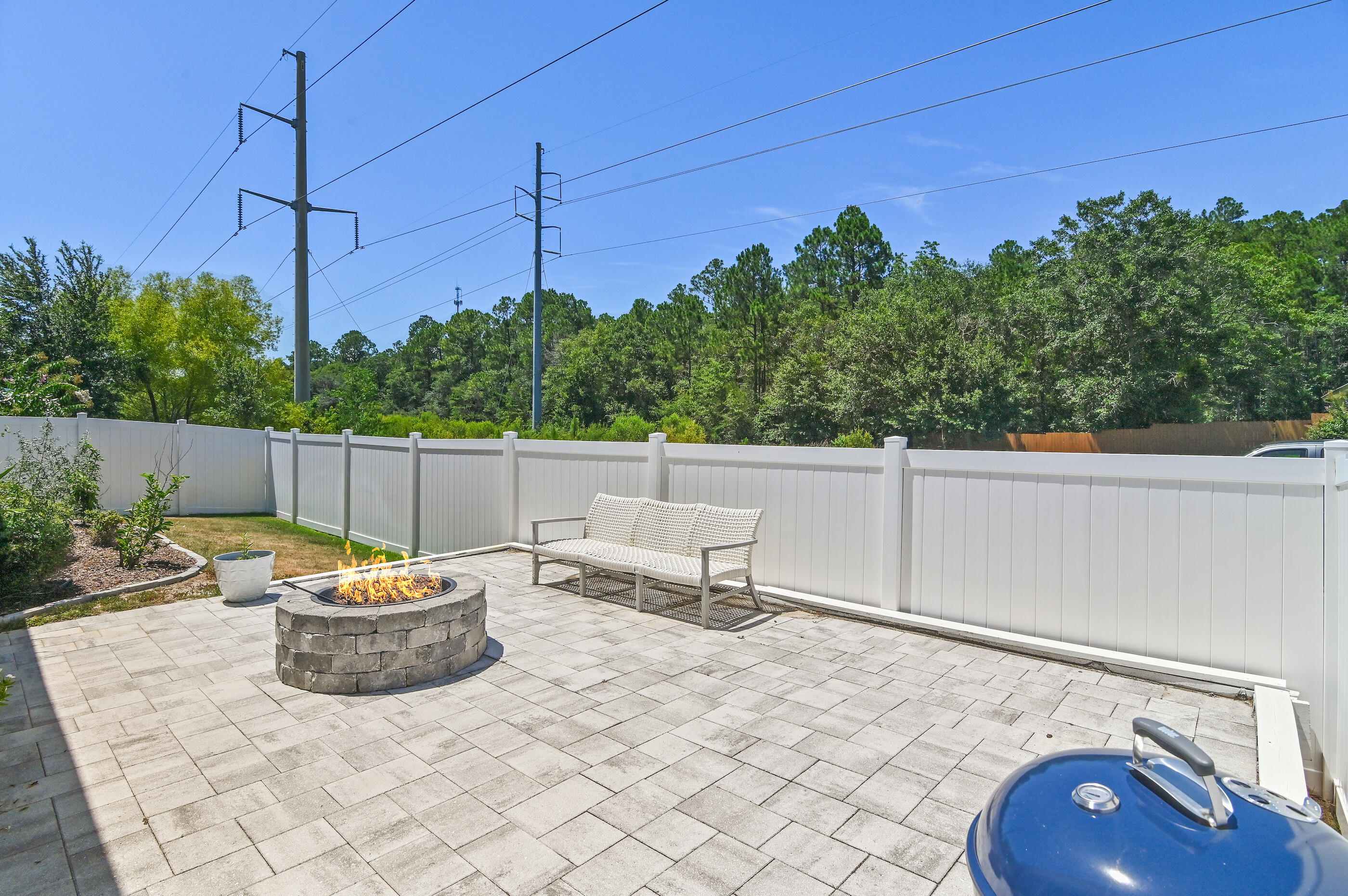 PARADISE COVE - Residential