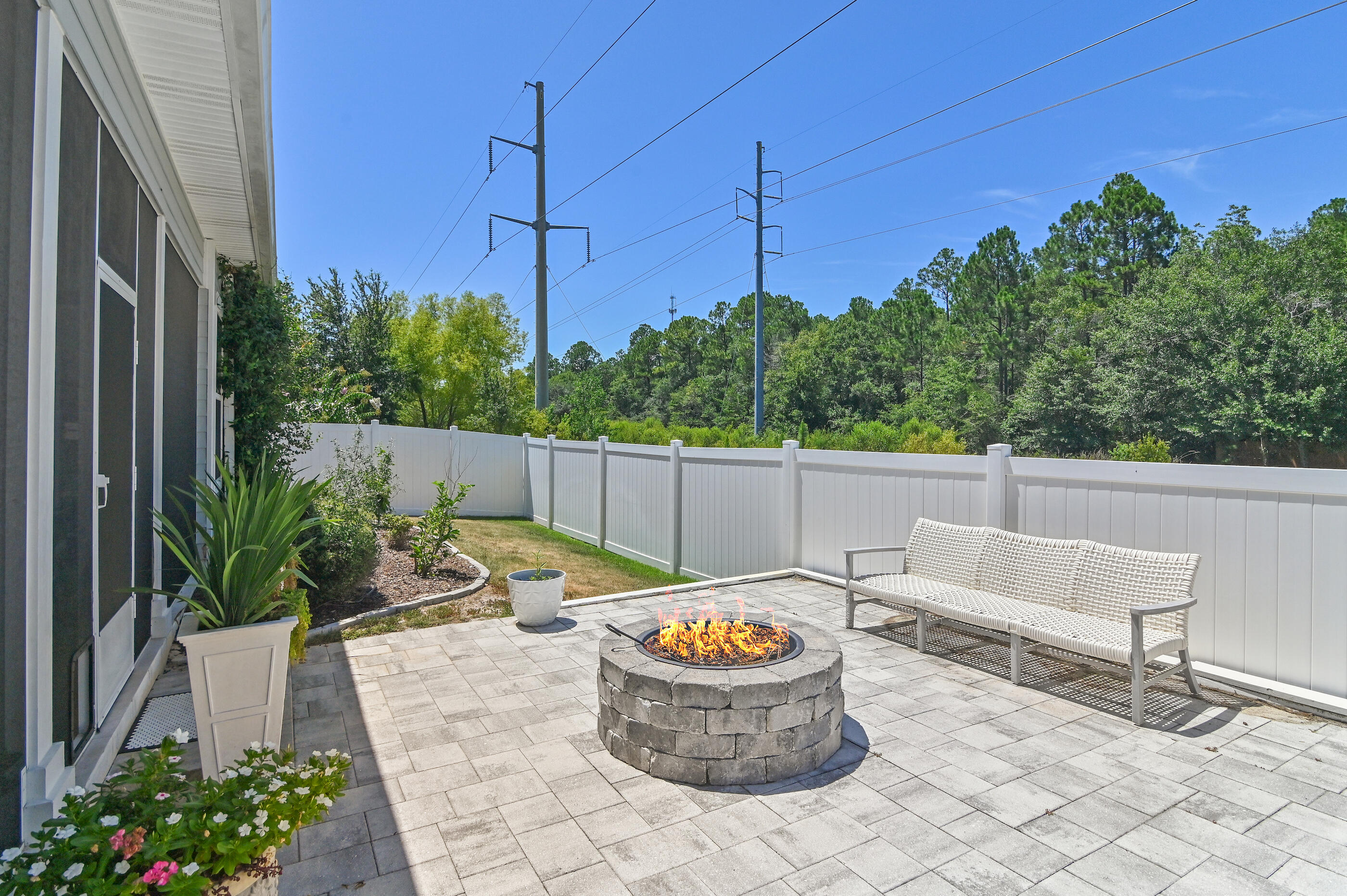 PARADISE COVE - Residential