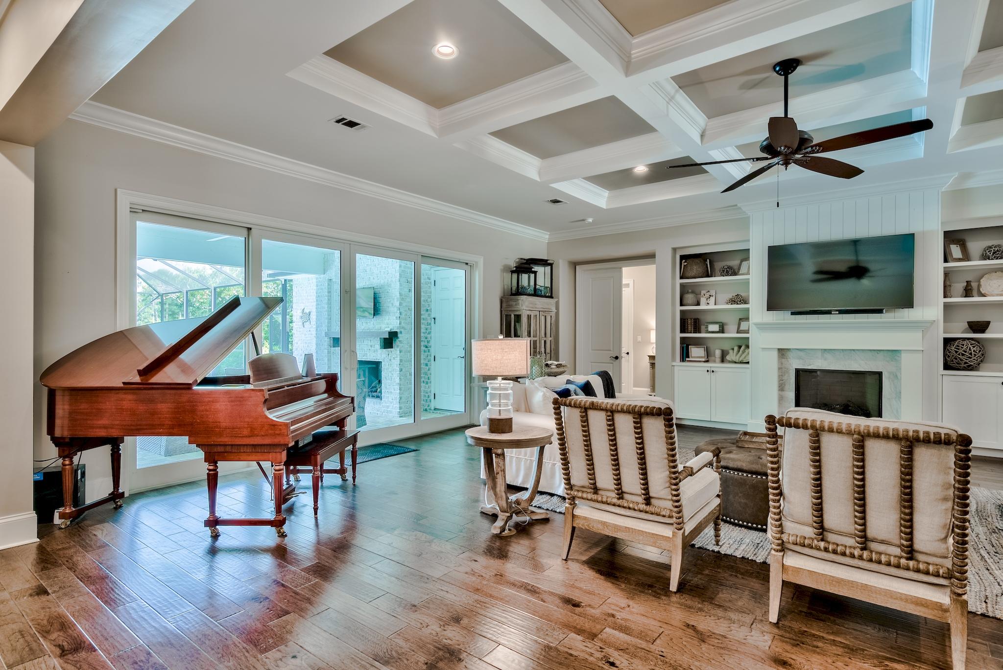 RIVER BEND - Residential