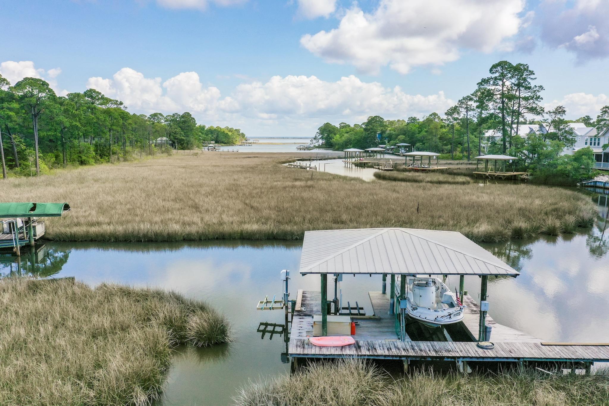 RIVER BEND - Residential