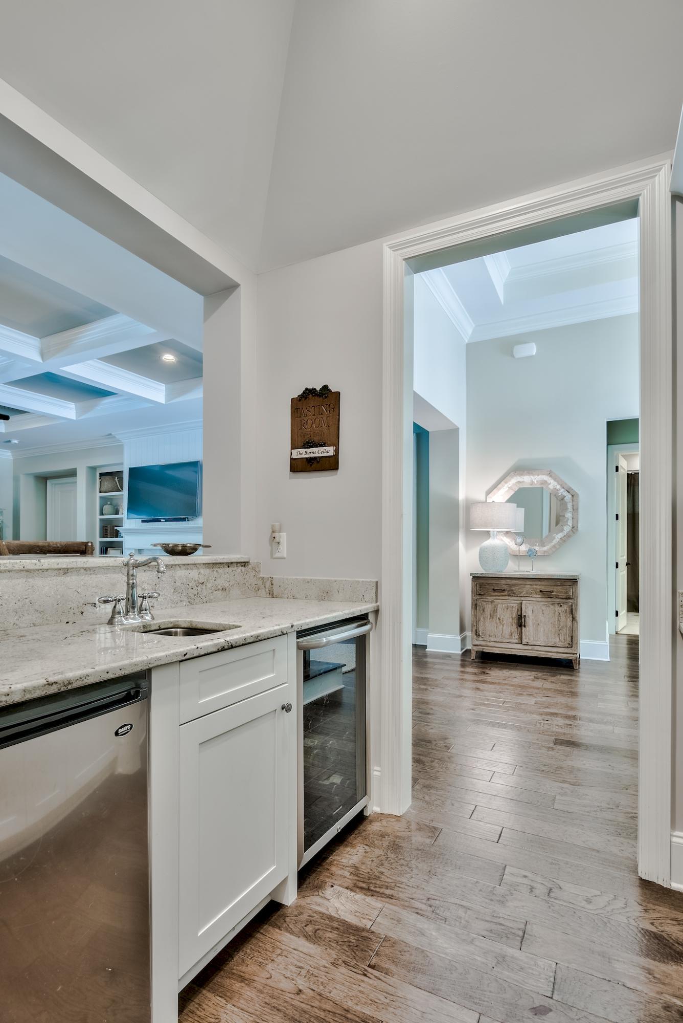 RIVER BEND - Residential