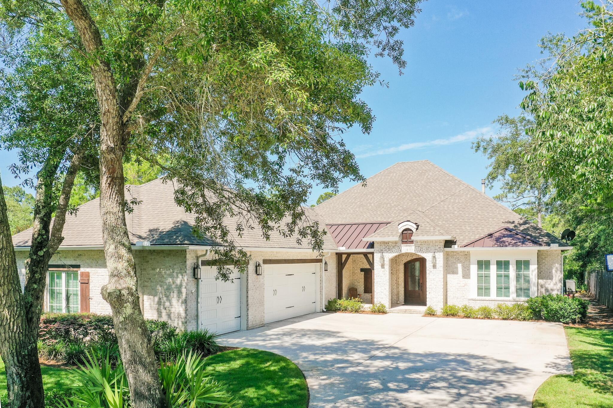 RIVER BEND - Residential