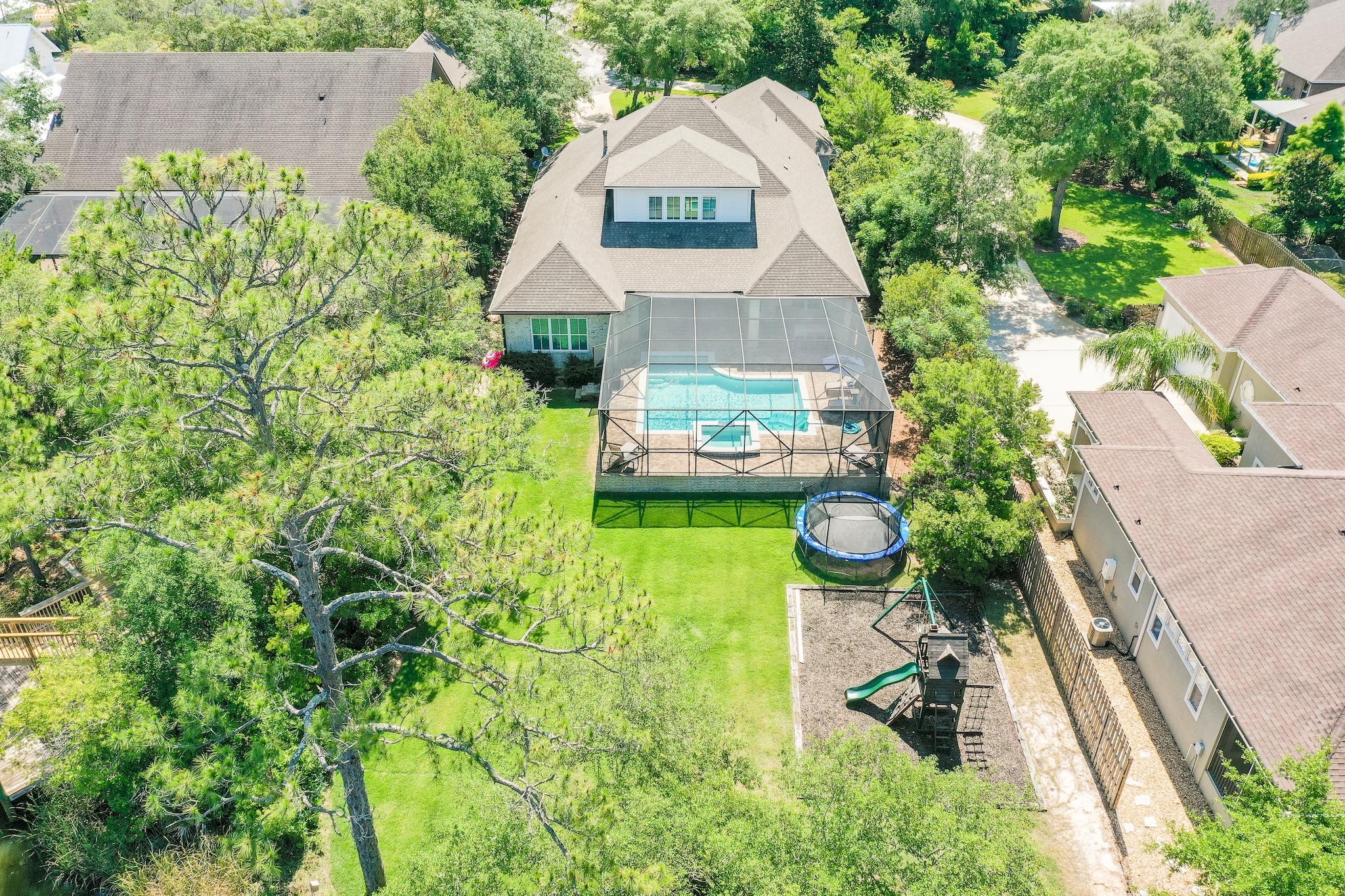 RIVER BEND - Residential