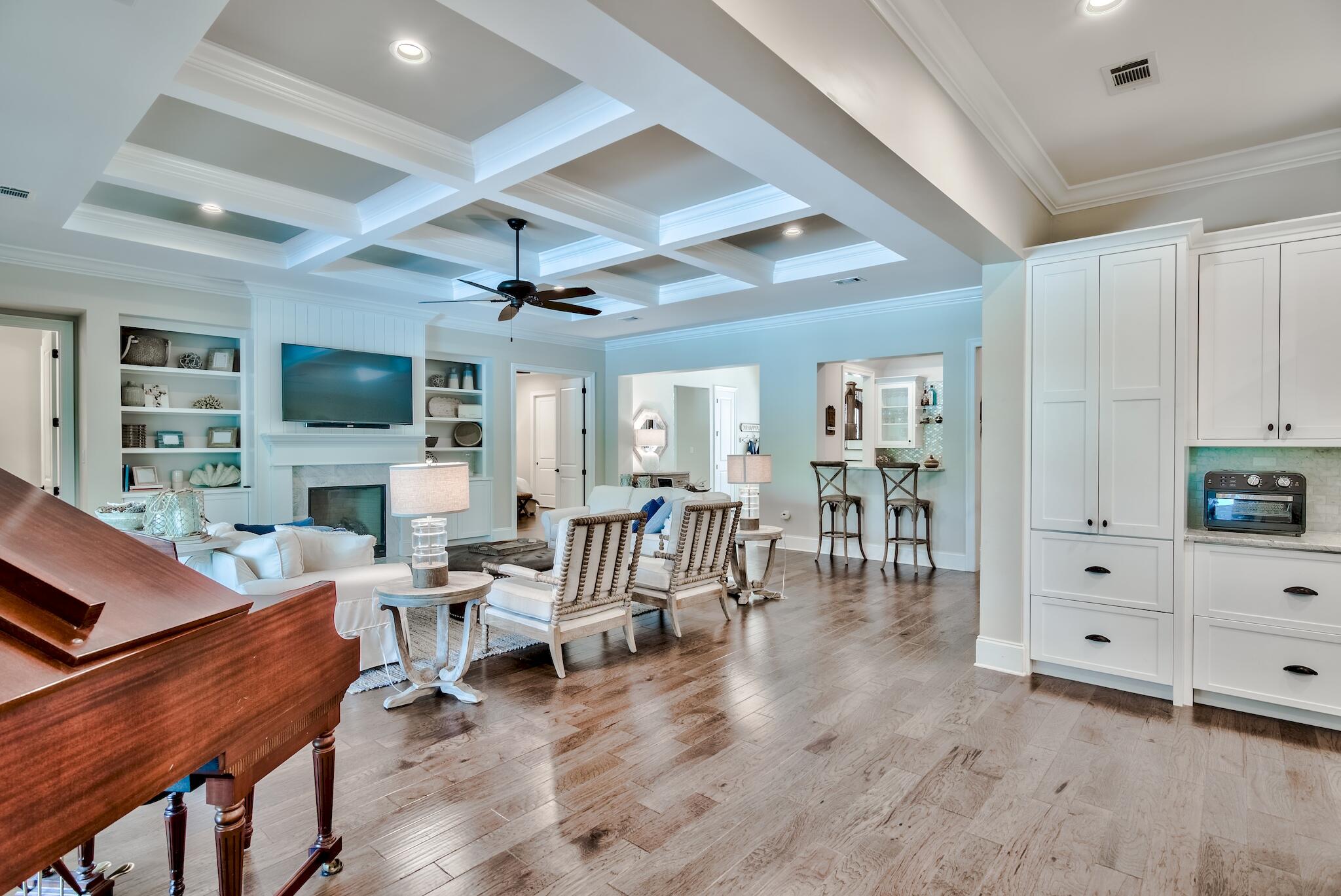 RIVER BEND - Residential